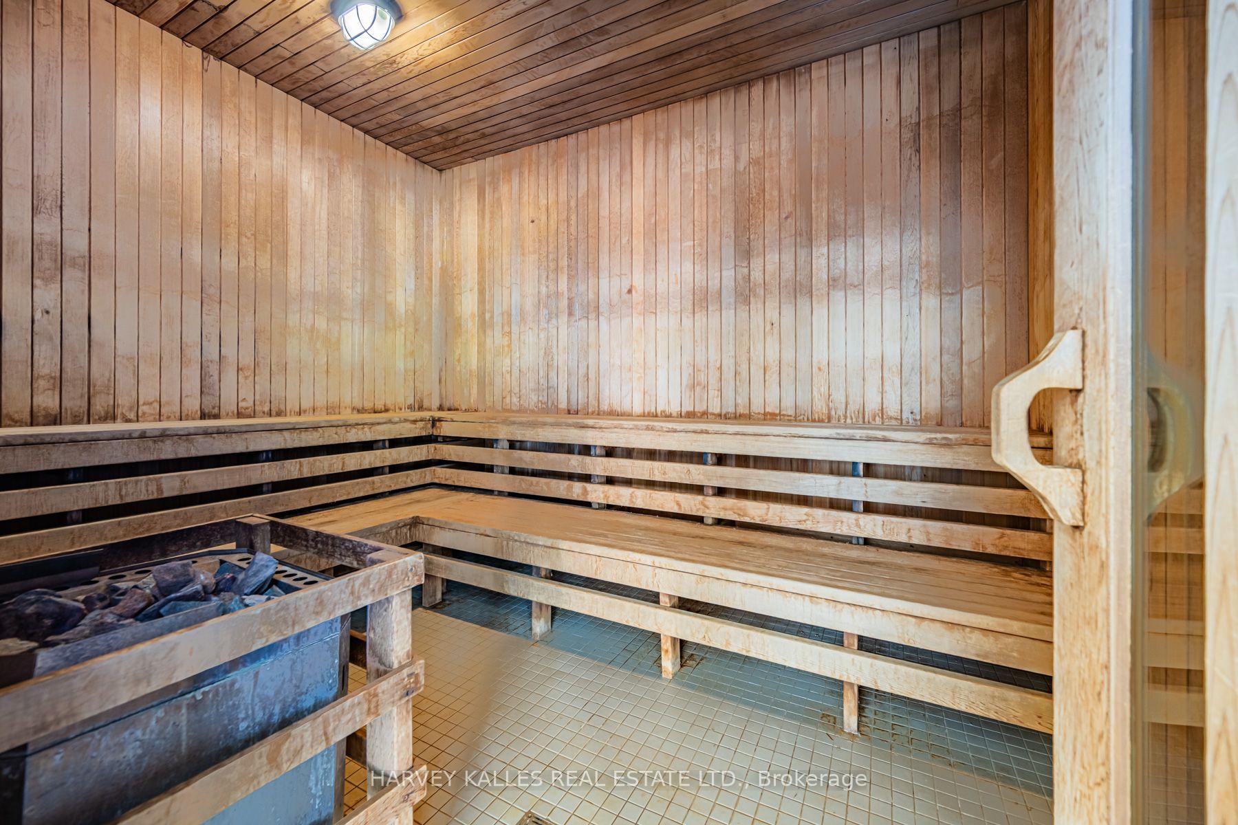 295 Adelaide Street W 4208, Toronto Unit: 4208
