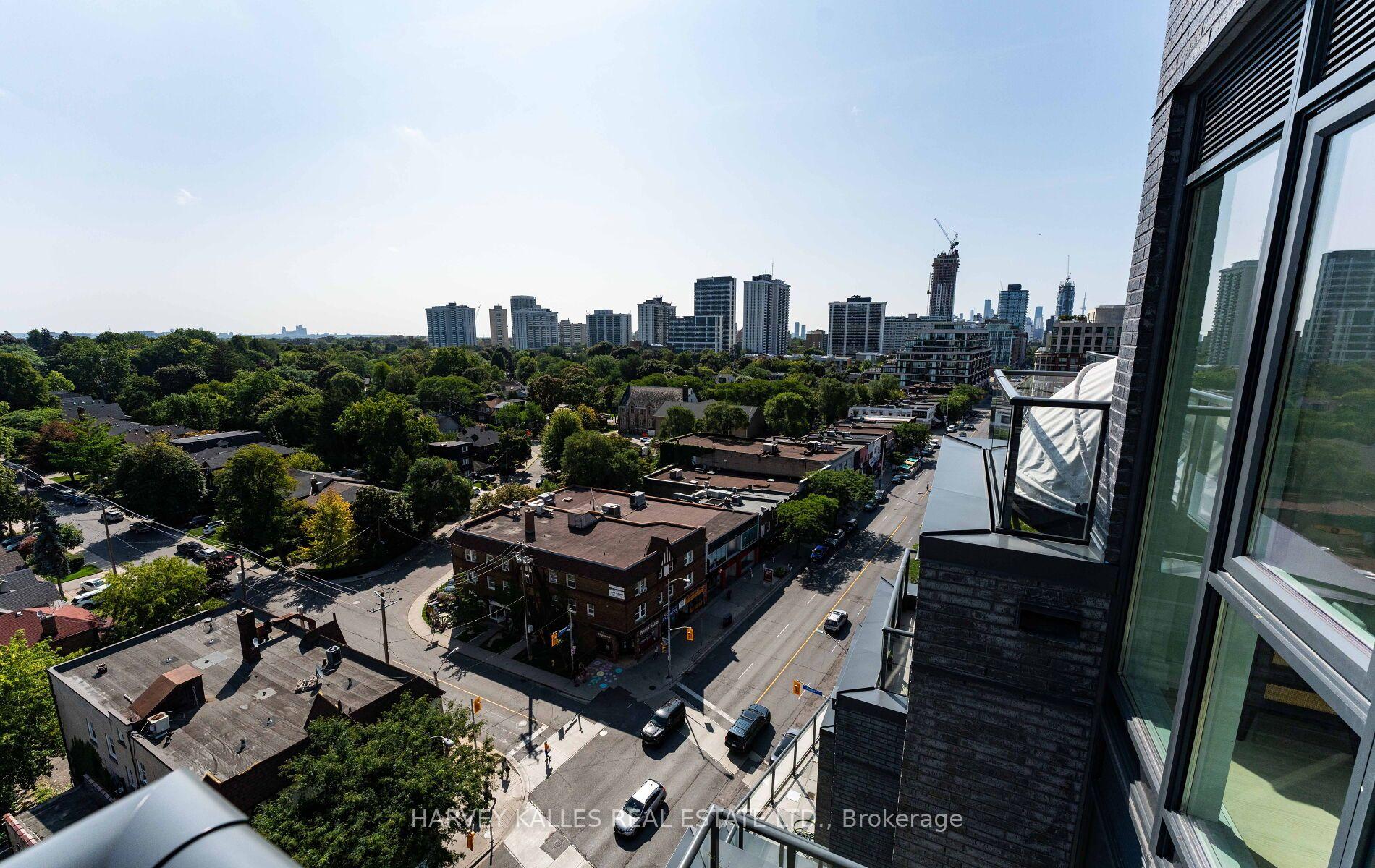 8 Manor Road W LPH2, Toronto Unit: LPH2