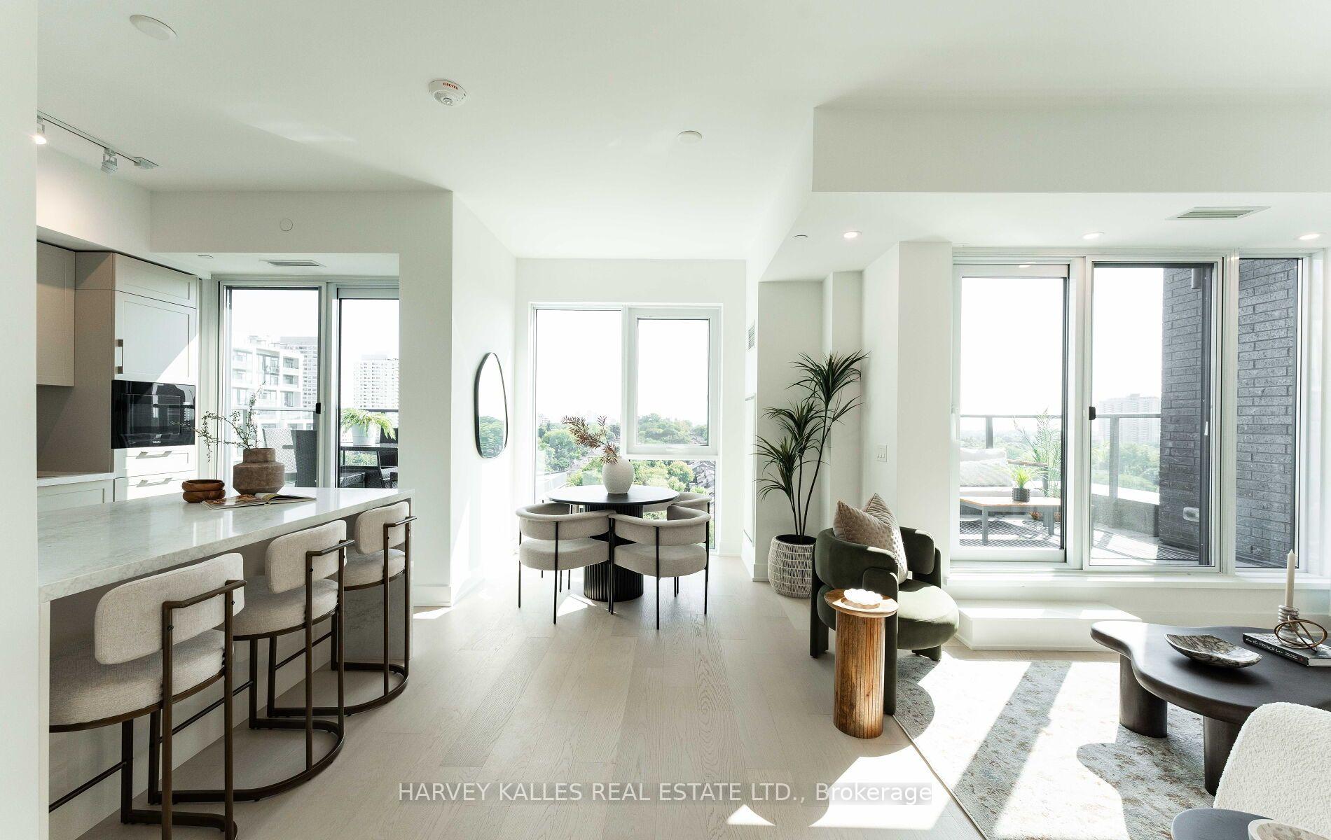 8 Manor Road W LPH2, Toronto Unit: LPH2