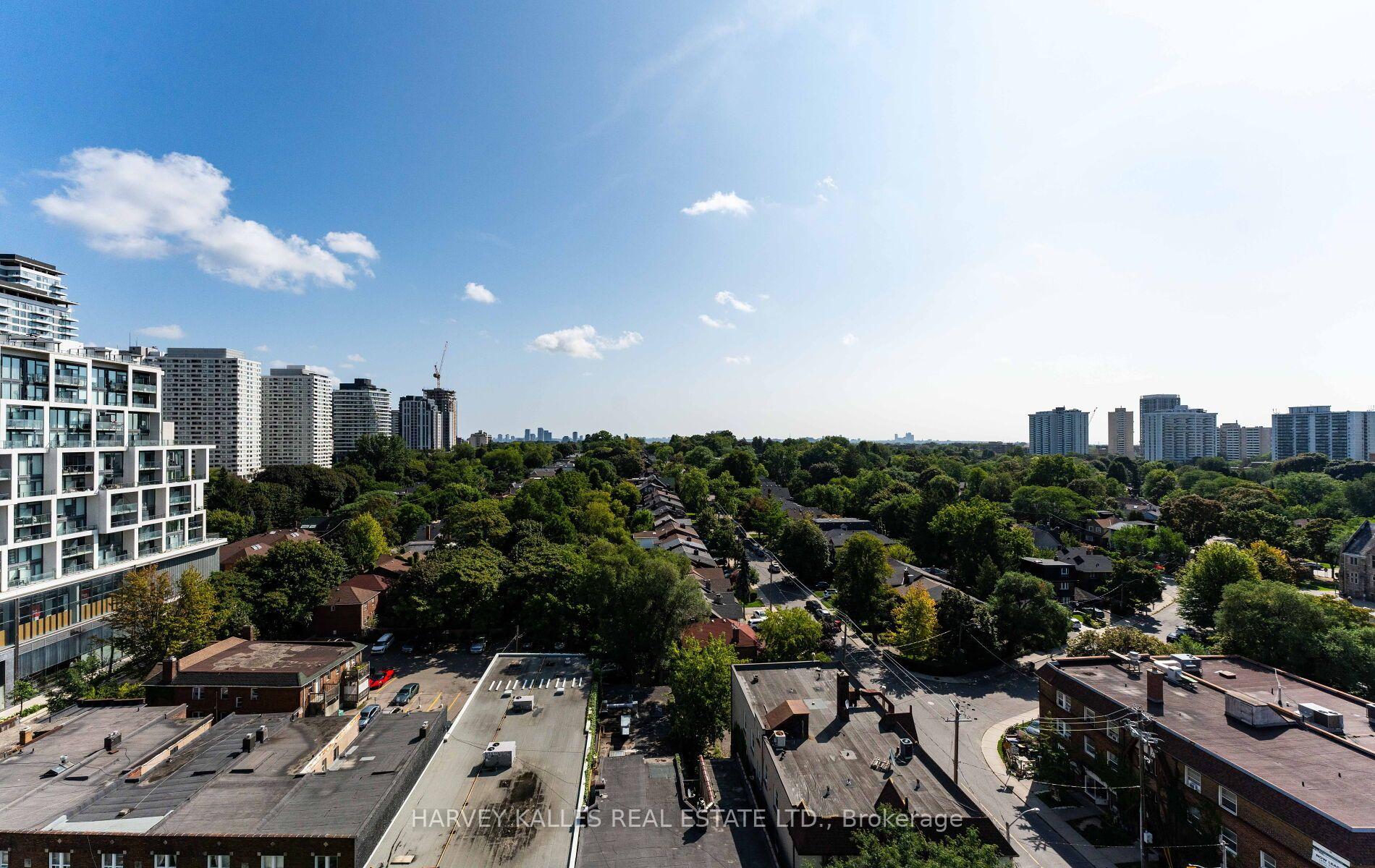 8 Manor Road W LPH2, Toronto Unit: LPH2