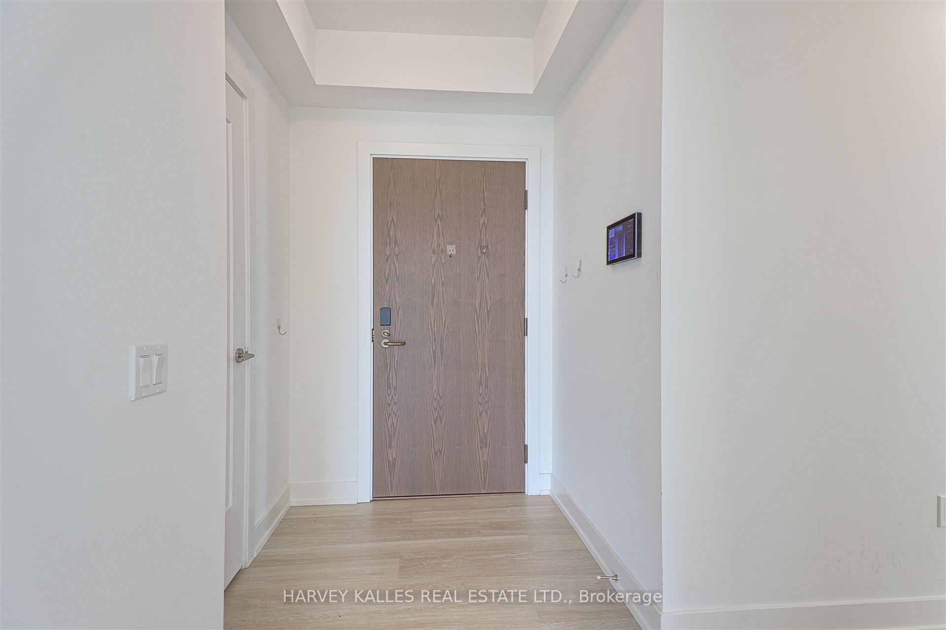 30 Inn The Park Drive 4209, Toronto Unit: 4209