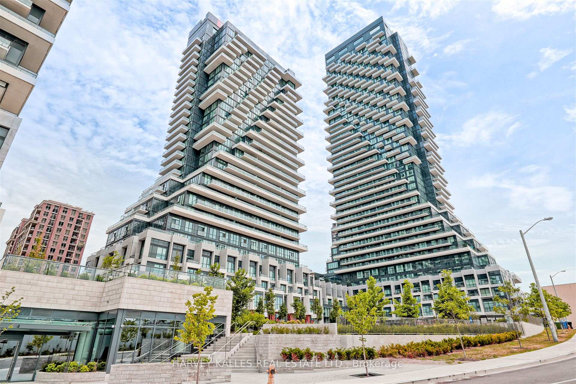 30 Inn The Park Drive 4209, Toronto Unit: 4209