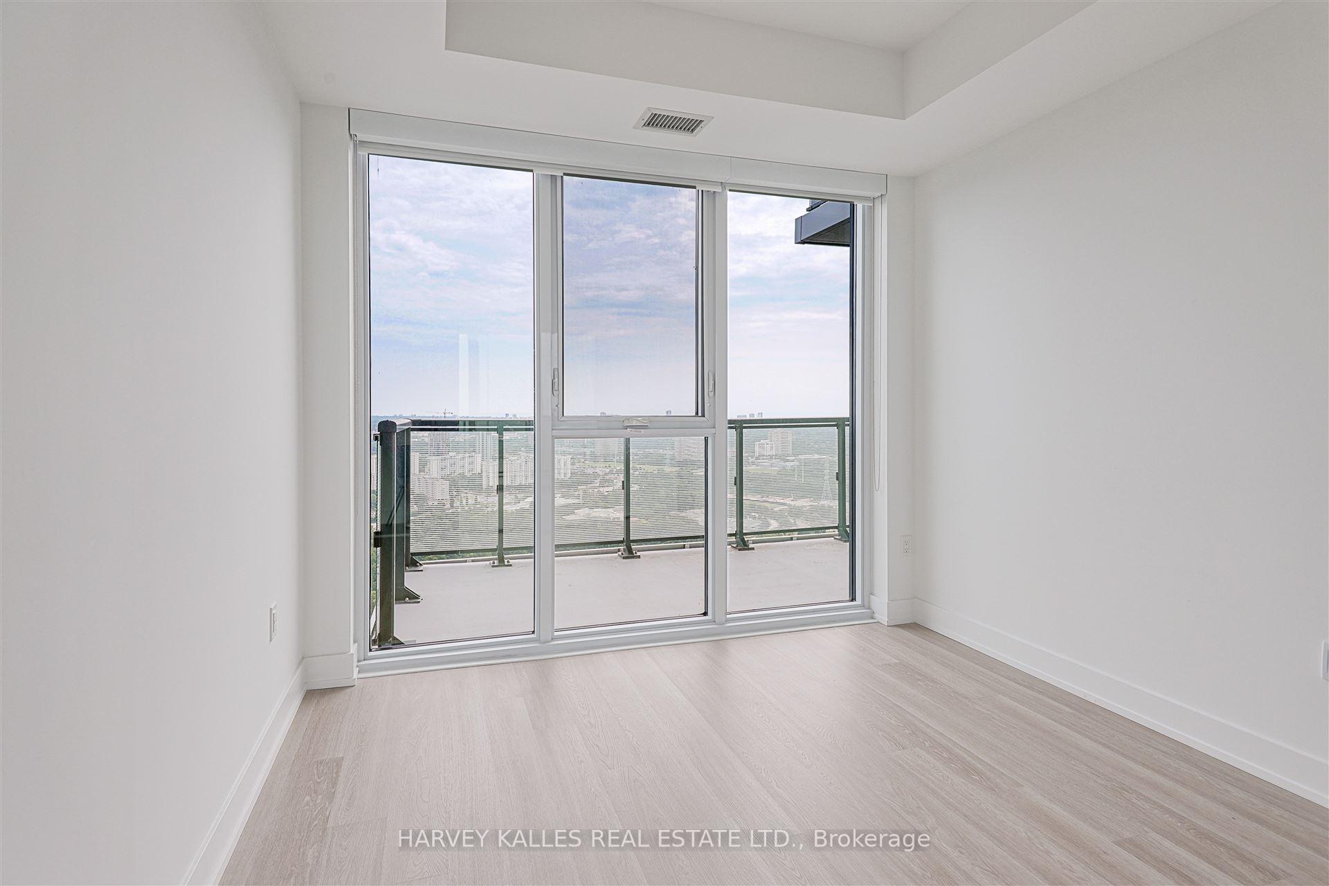 30 Inn The Park Drive 4209, Toronto Unit: 4209