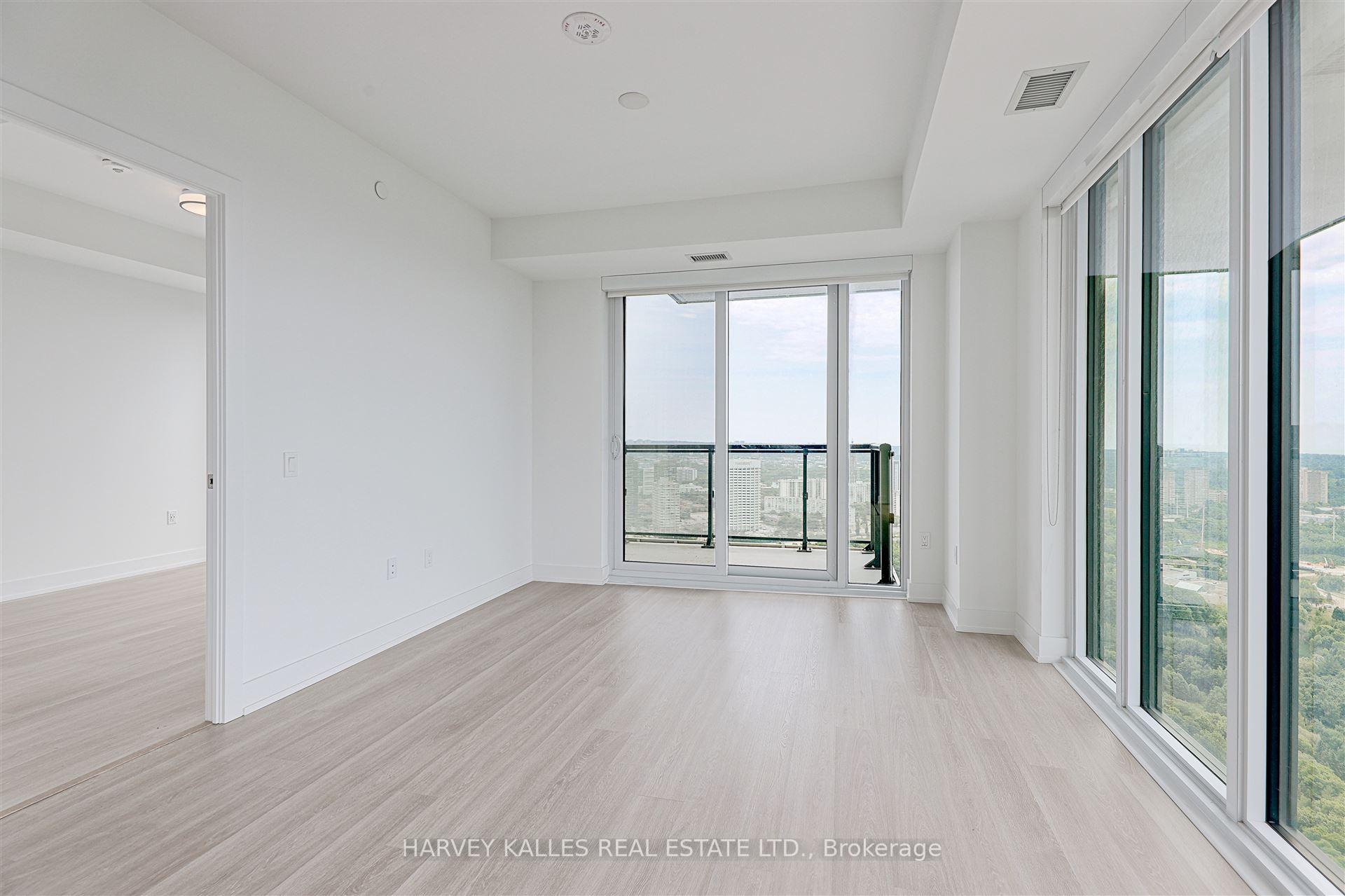 30 Inn The Park Drive 4209, Toronto Unit: 4209