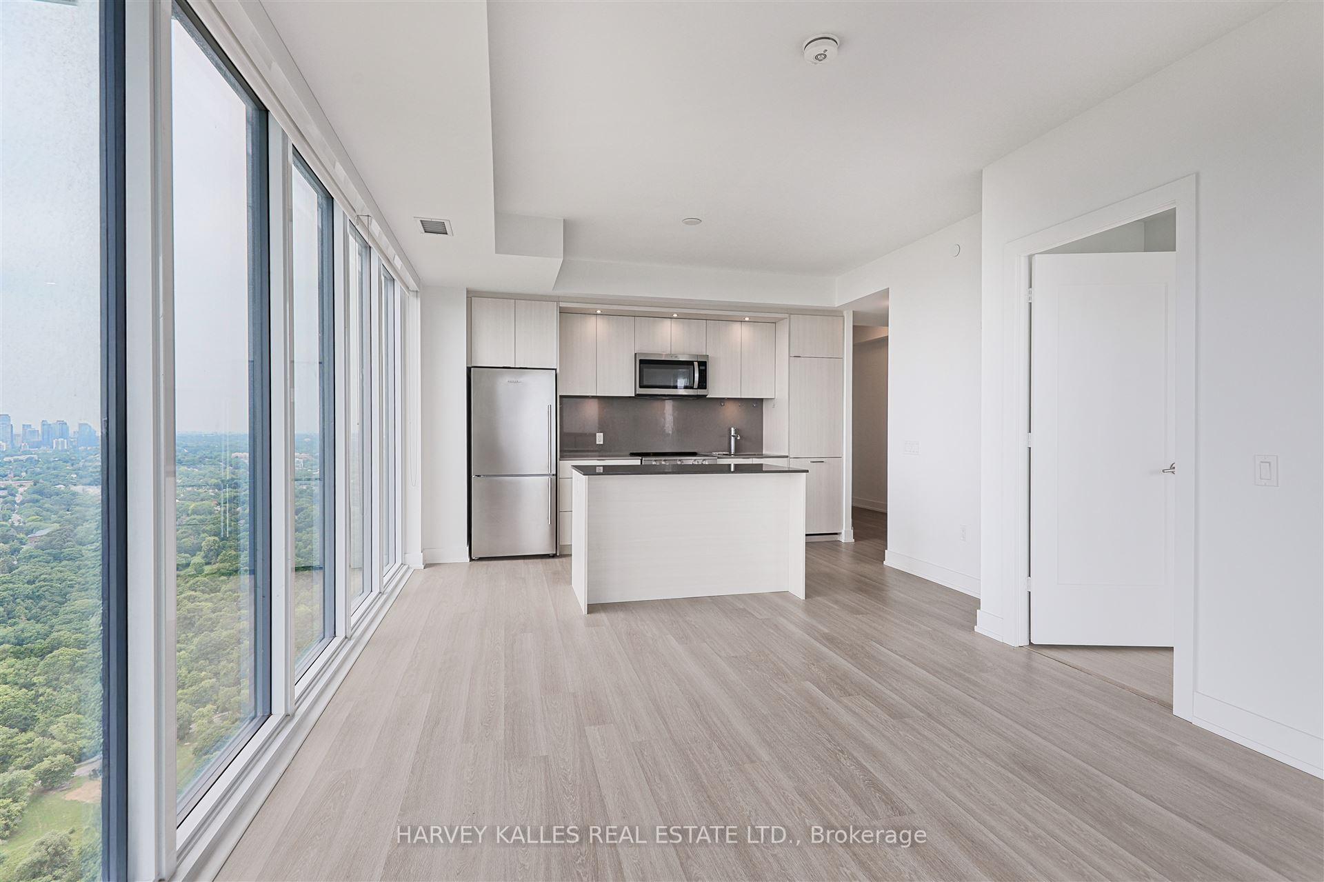 30 Inn The Park Drive 4209, Toronto Unit: 4209