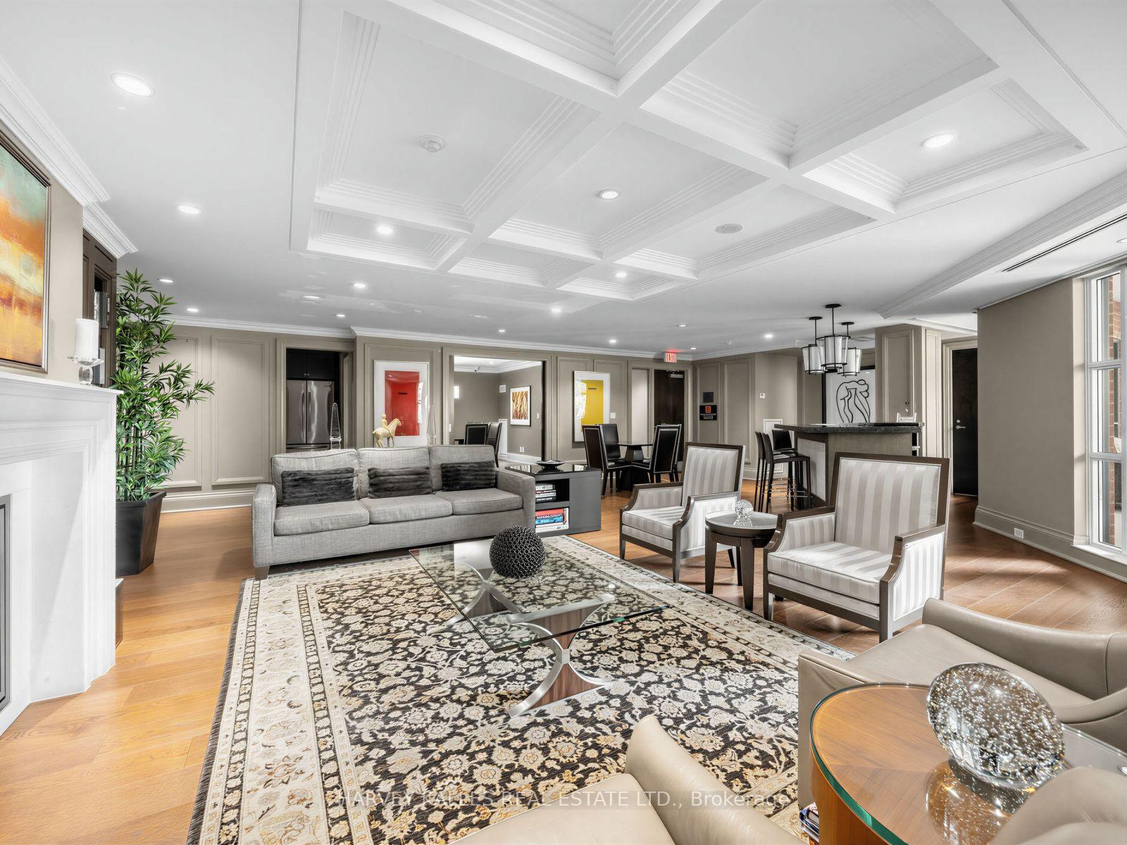 1717 Avenue Road 420, Toronto Unit: 420