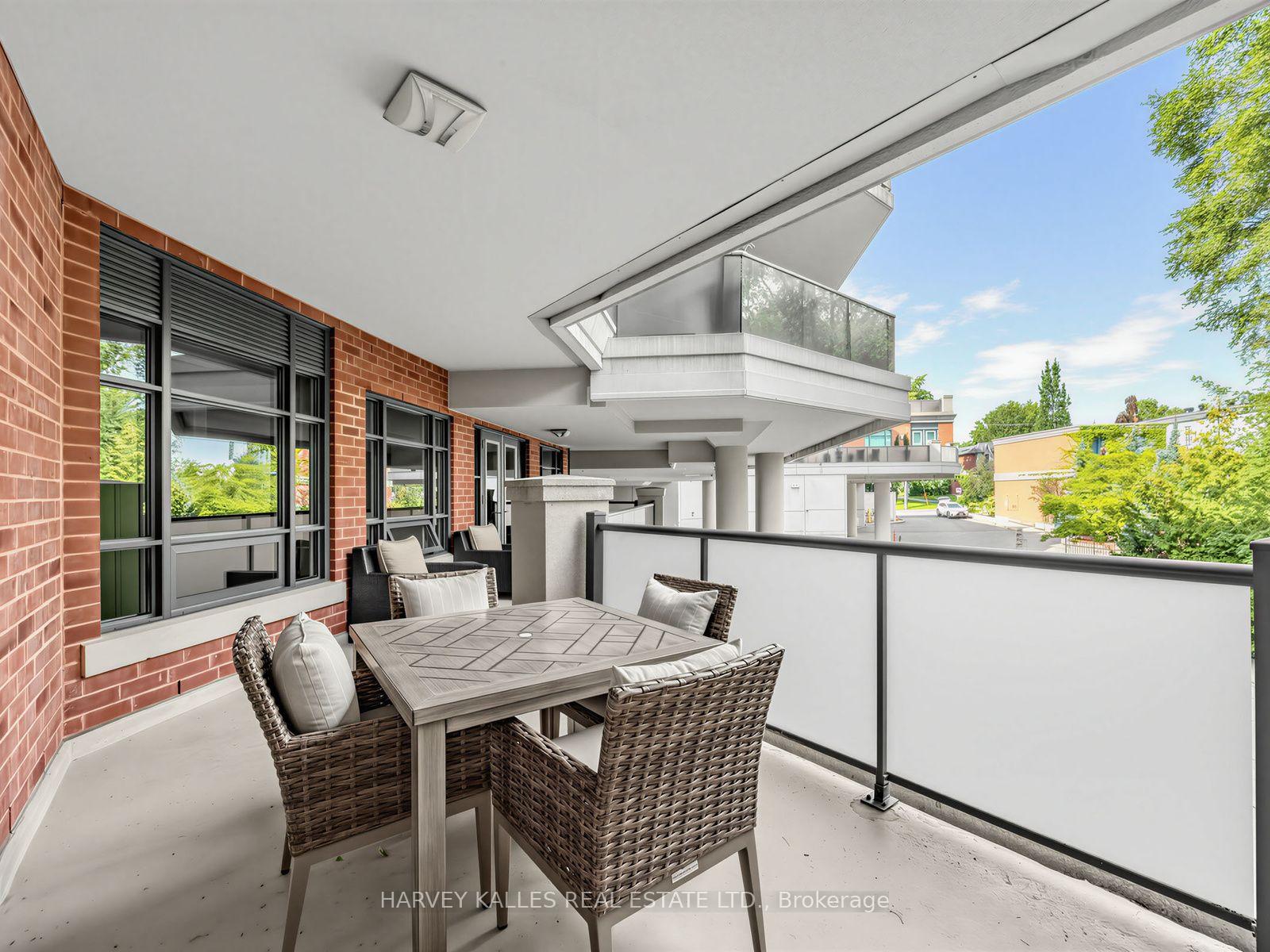 1717 Avenue Road 420, Toronto Unit: 420