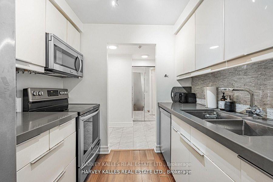 5 Rosehill Avenue 910, Toronto Unit: 910