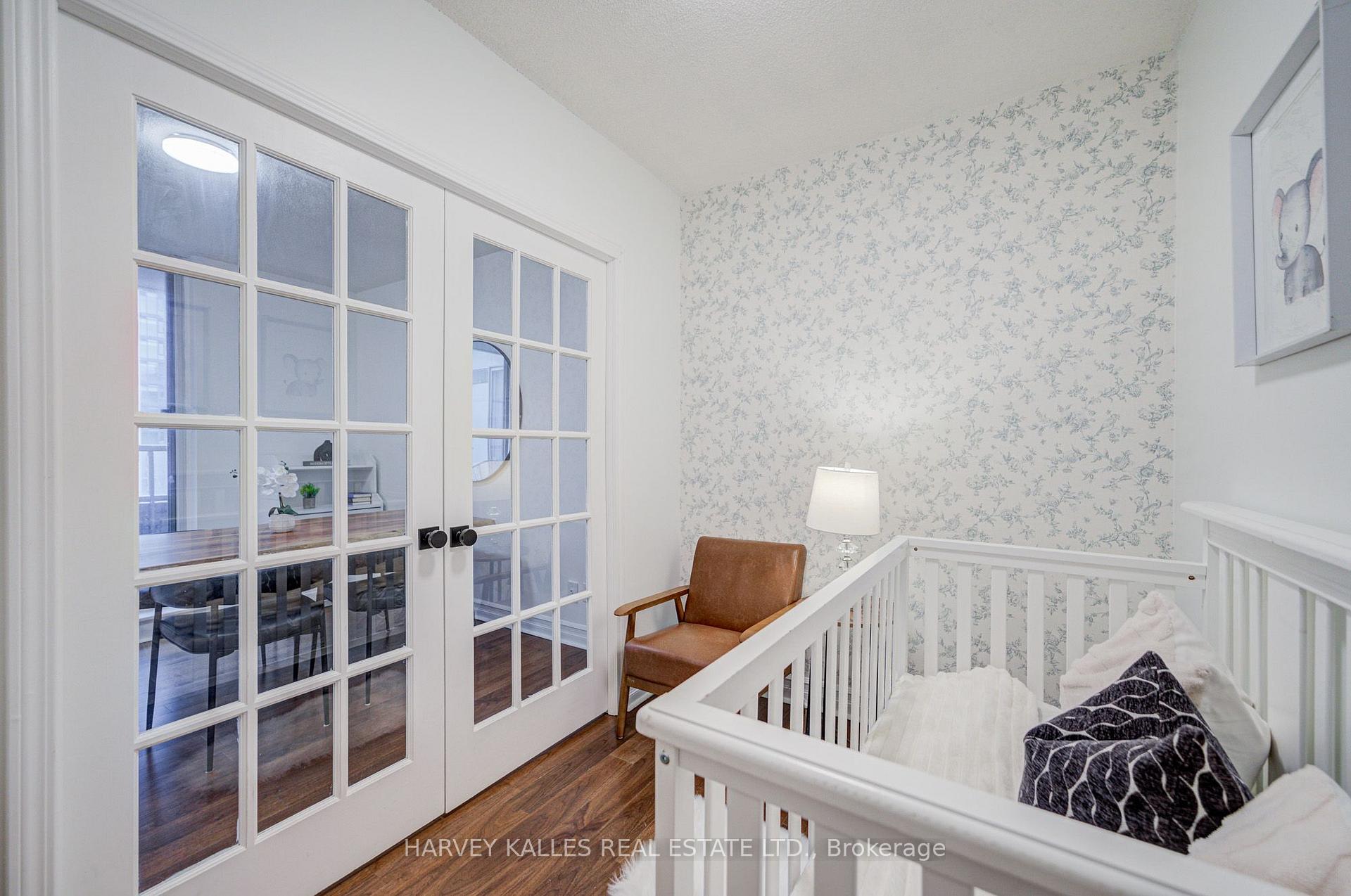 5 Rosehill Avenue 910, Toronto Unit: 910