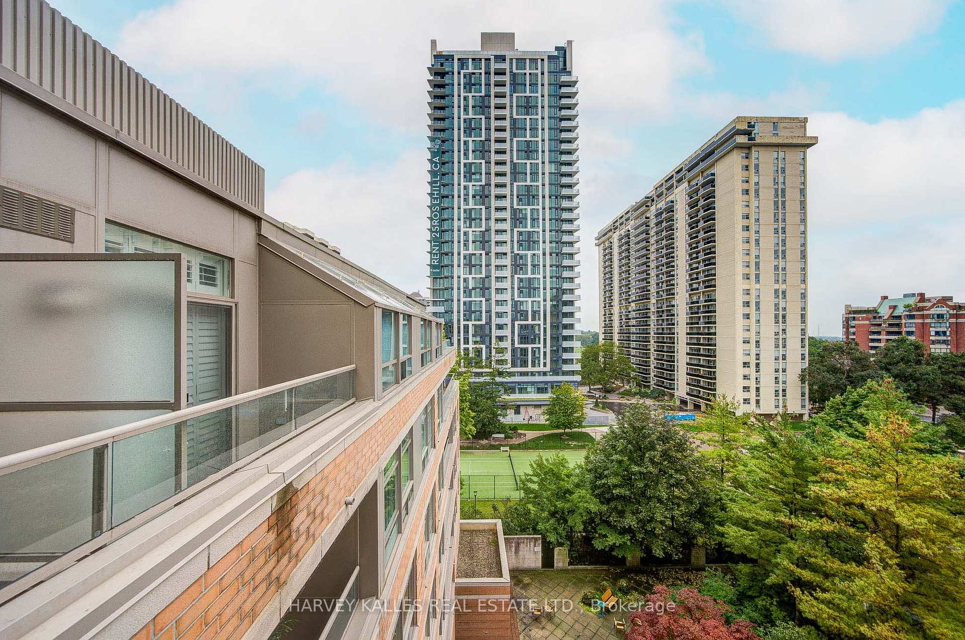 5 Rosehill Avenue 910, Toronto Unit: 910