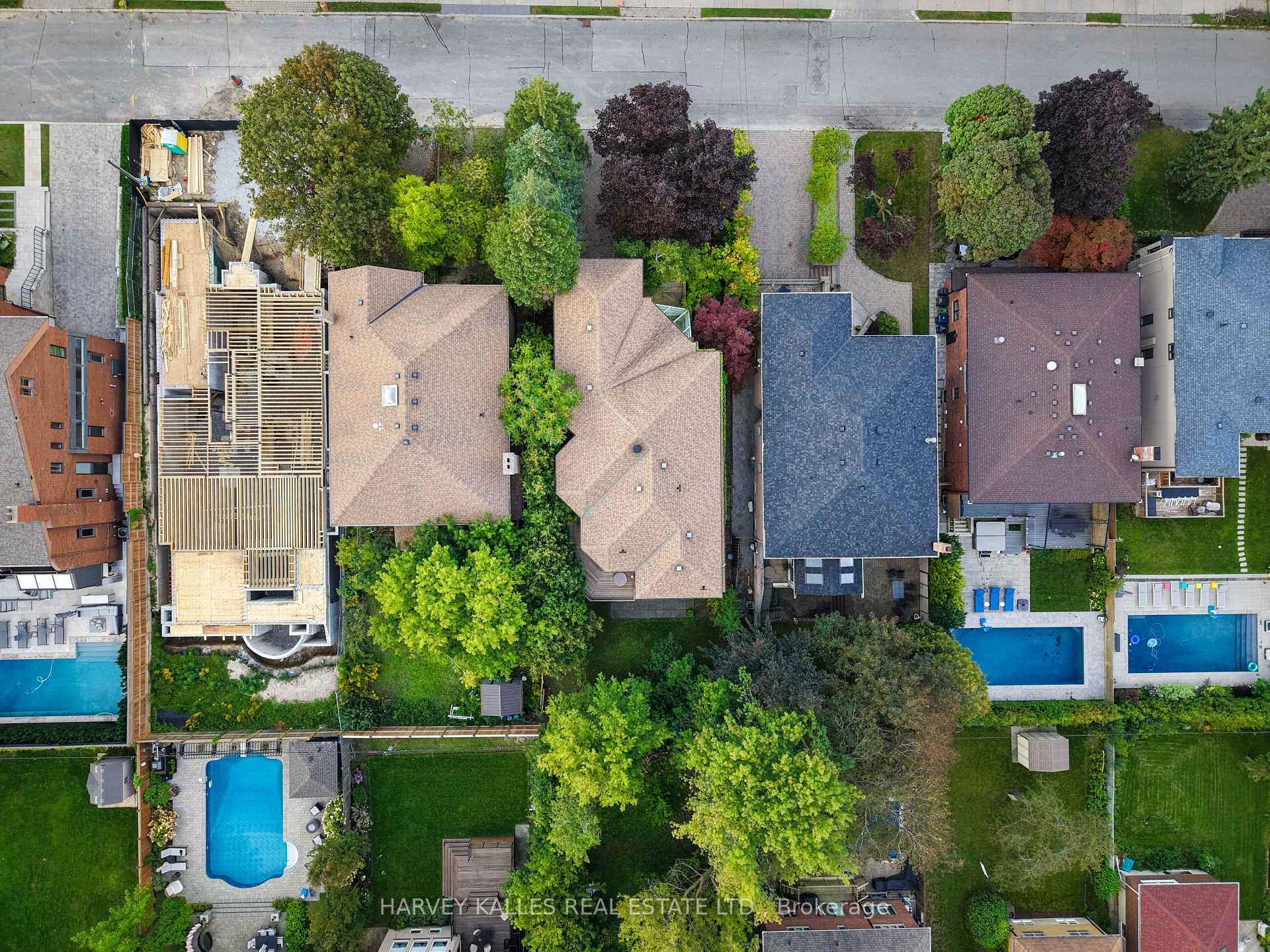 83 Hillmount Avenue, Toronto