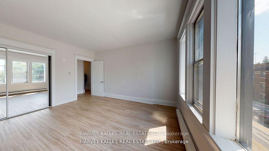 1065 Bathurst Street 6, Toronto Unit: 6