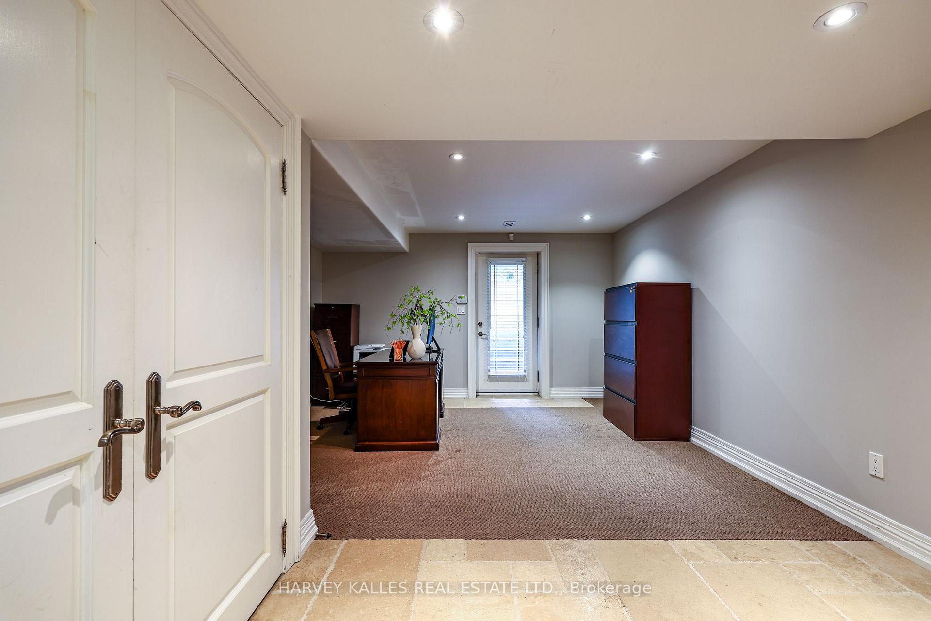 599 Woburn Avenue, Toronto