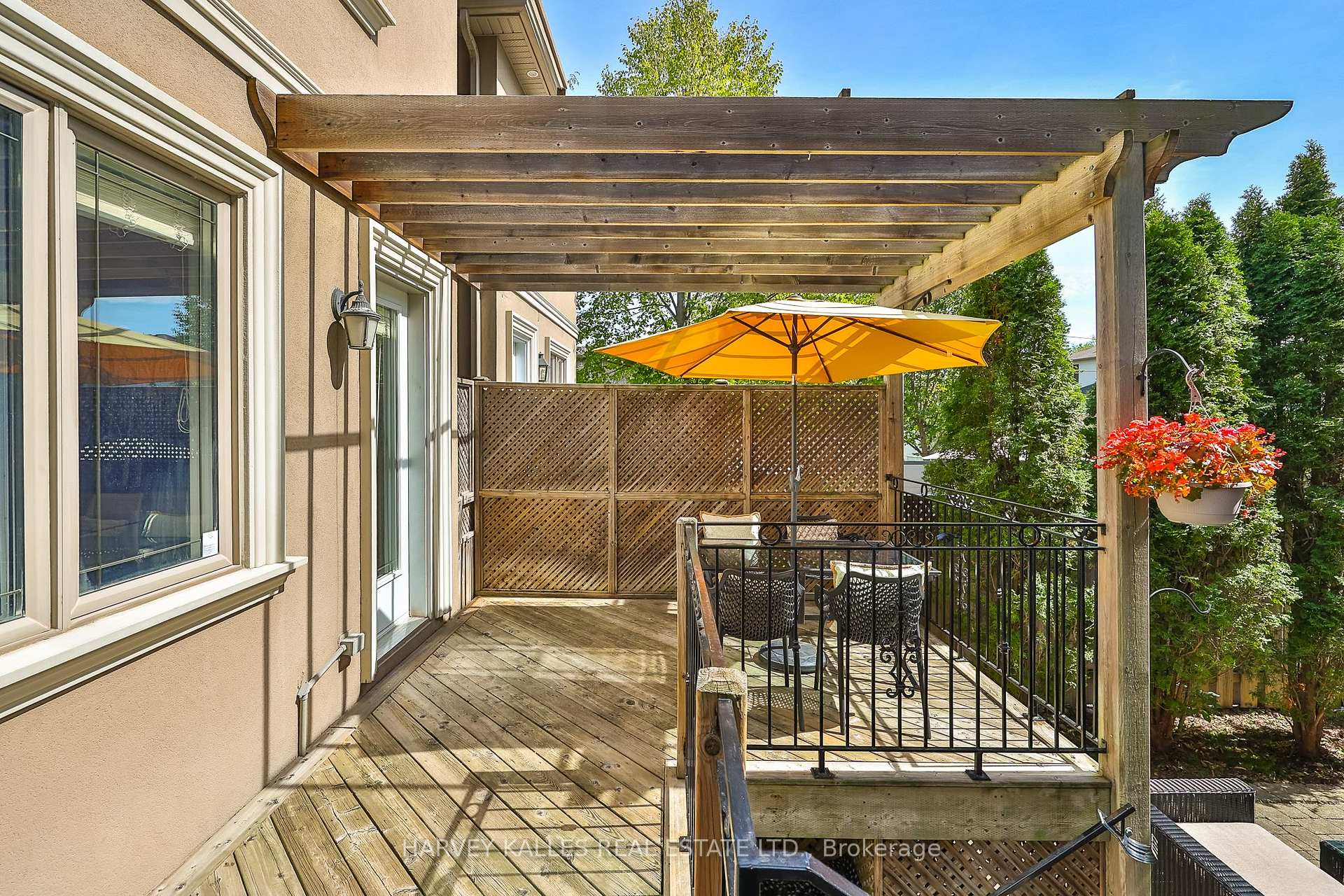 599 Woburn Avenue, Toronto