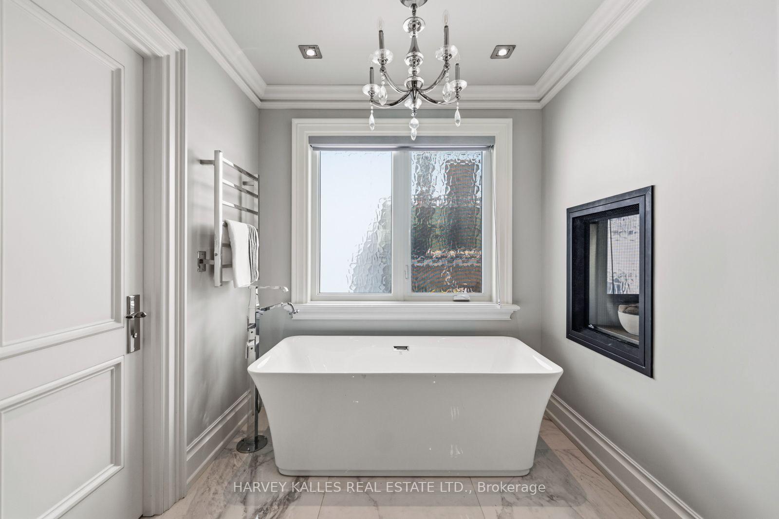 523 Vesta Drive, Toronto