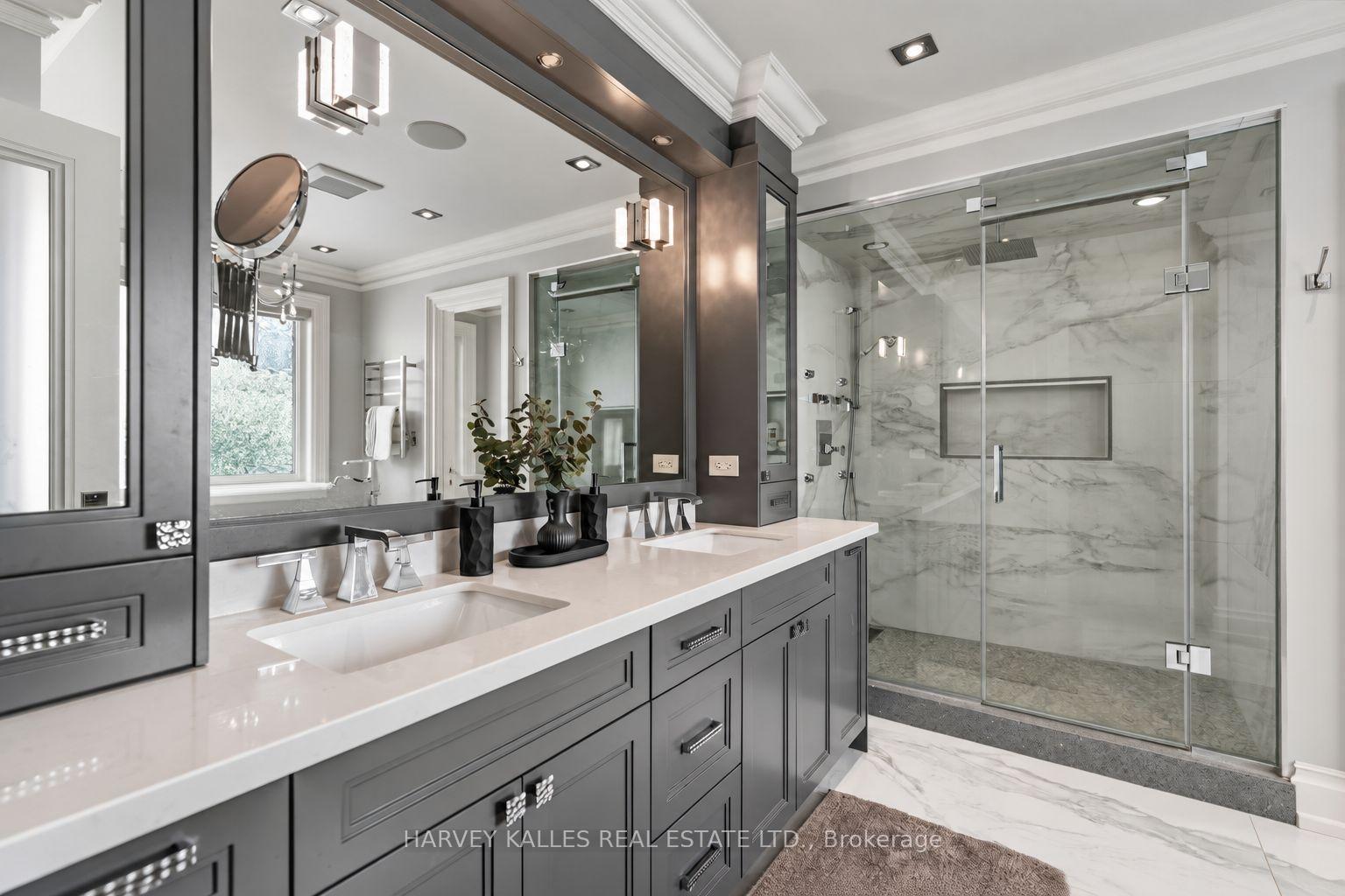 523 Vesta Drive, Toronto
