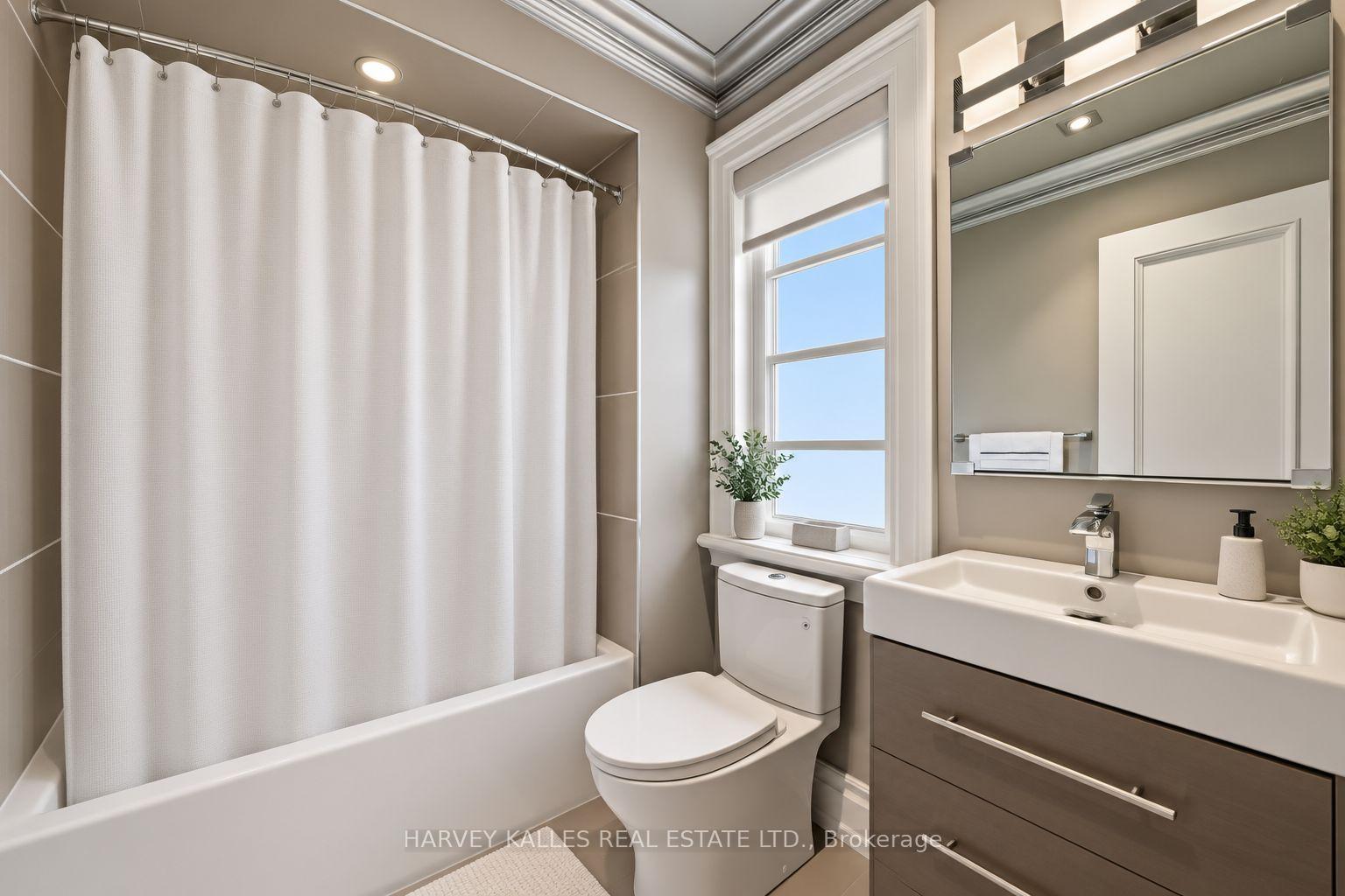 523 Vesta Drive, Toronto