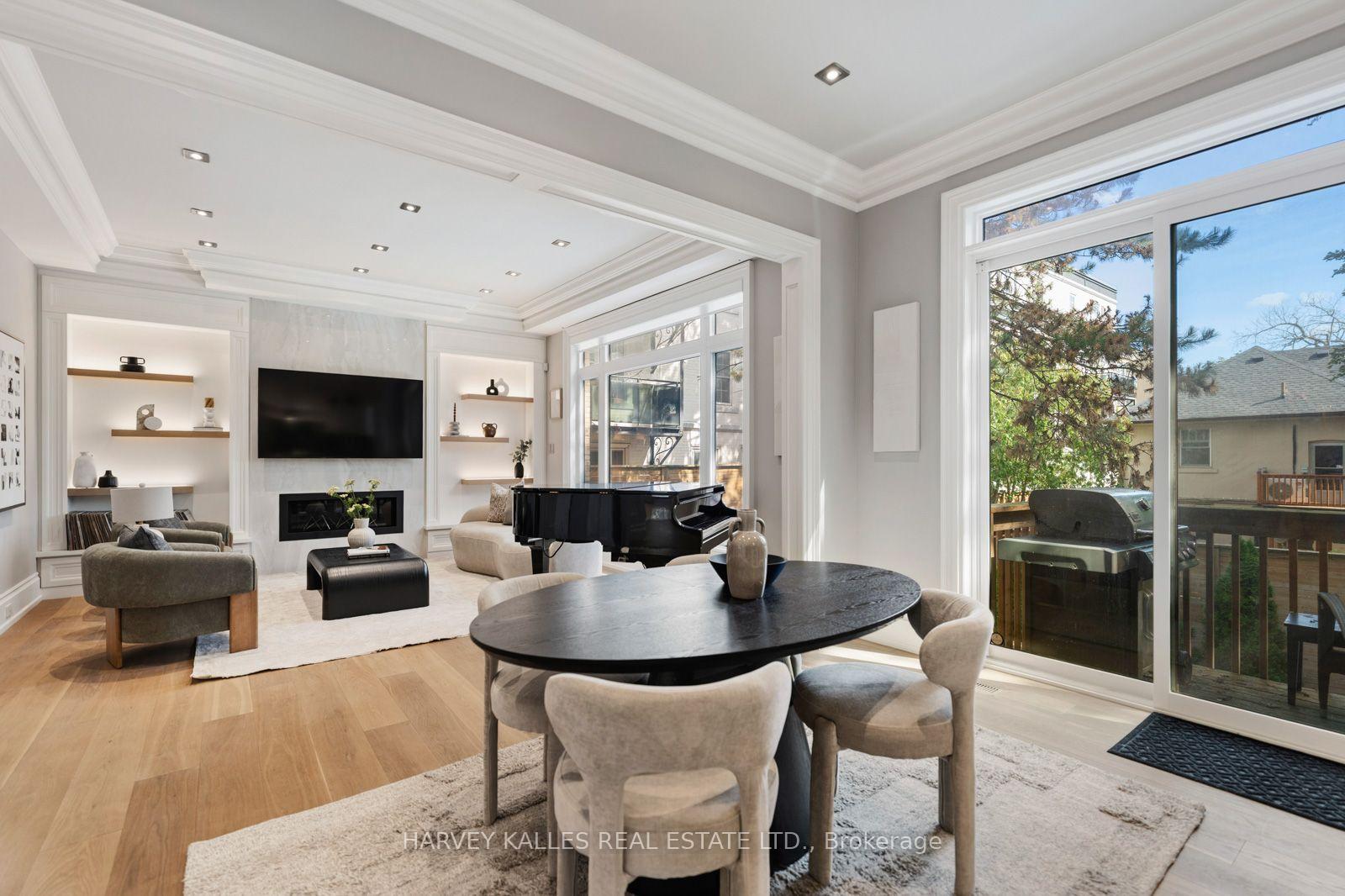 523 Vesta Drive, Toronto
