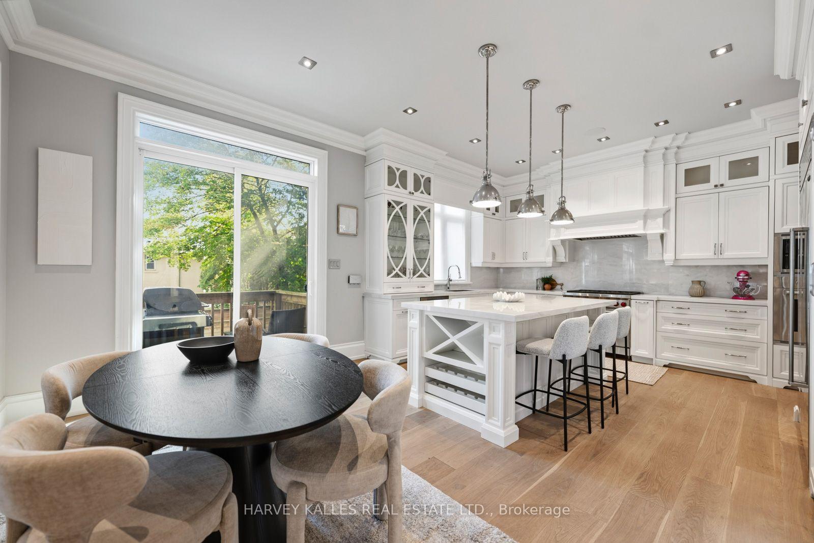 523 Vesta Drive, Toronto