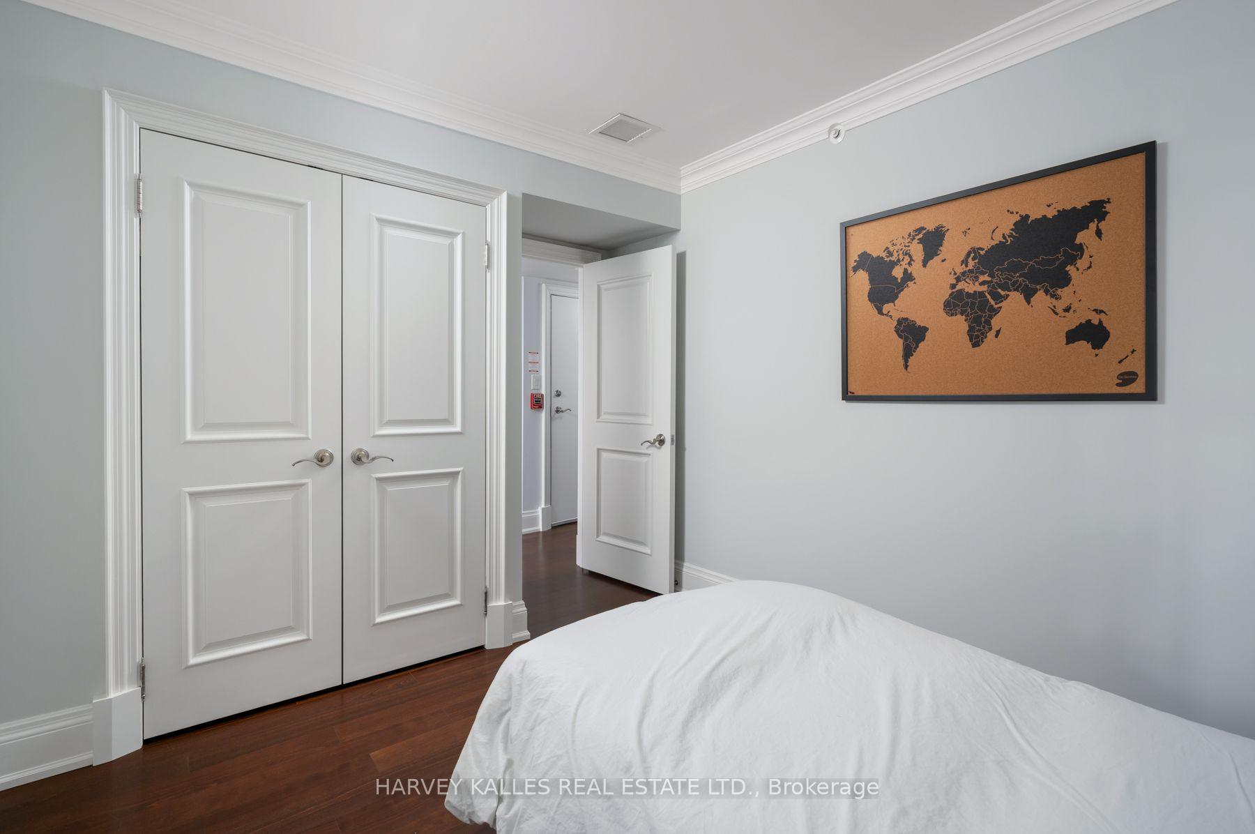 319 Lonsdale Road N 2D, Toronto Unit: 2D