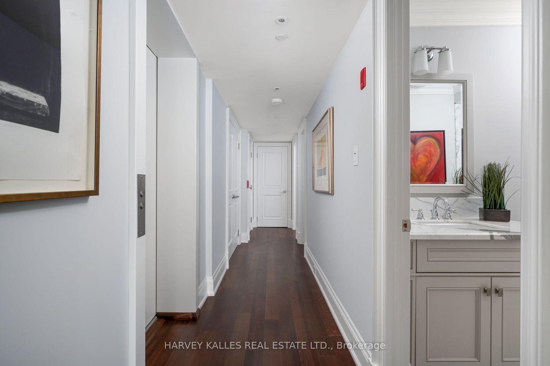 319 Lonsdale Road N 2D, Toronto Unit: 2D