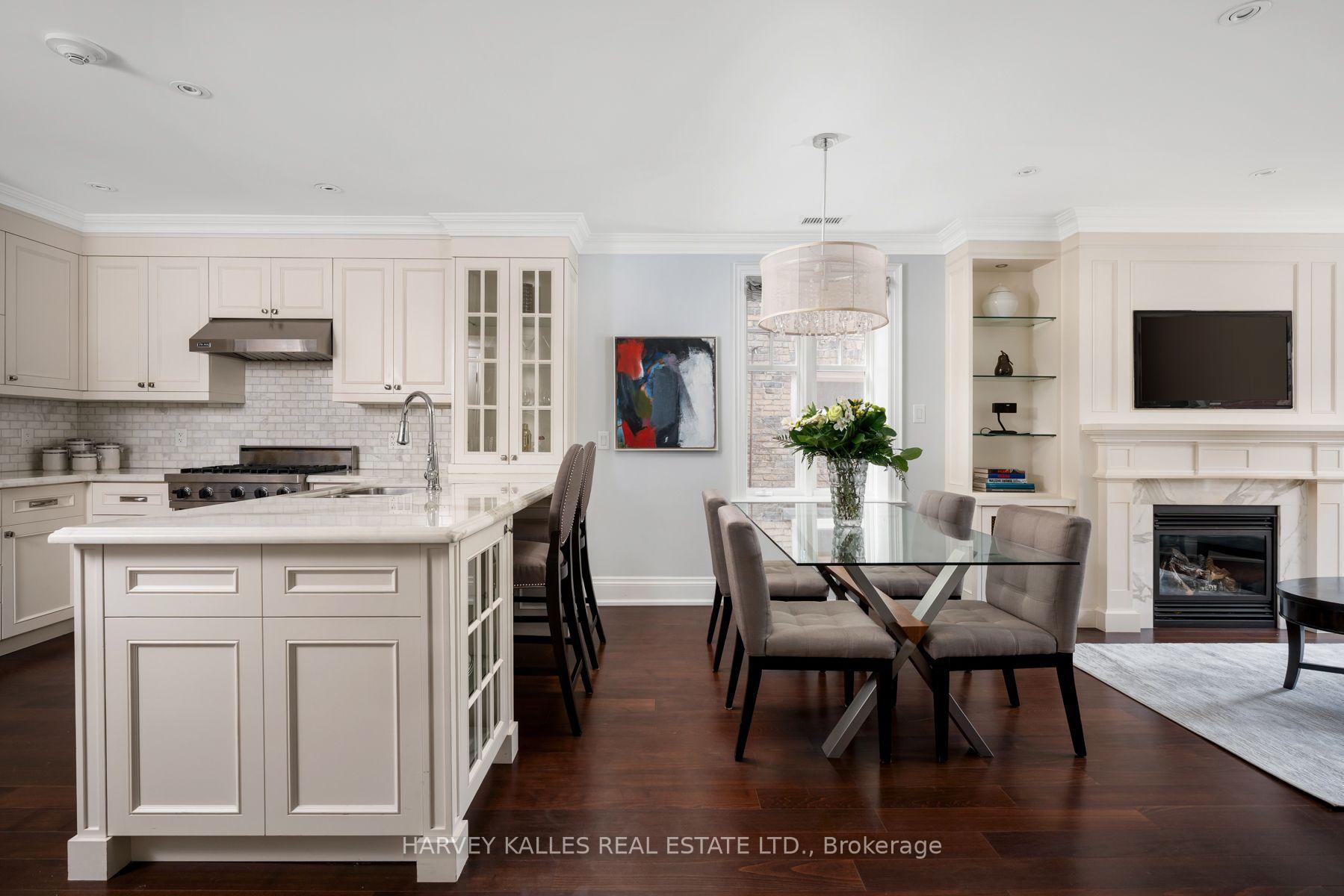 319 Lonsdale Road N 2D, Toronto Unit: 2D