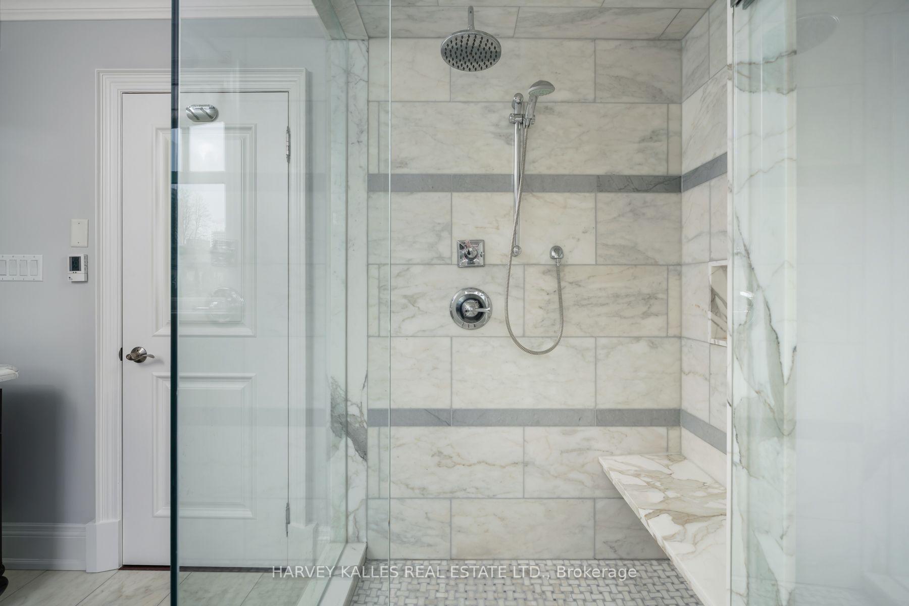 319 Lonsdale Road N 2D, Toronto Unit: 2D