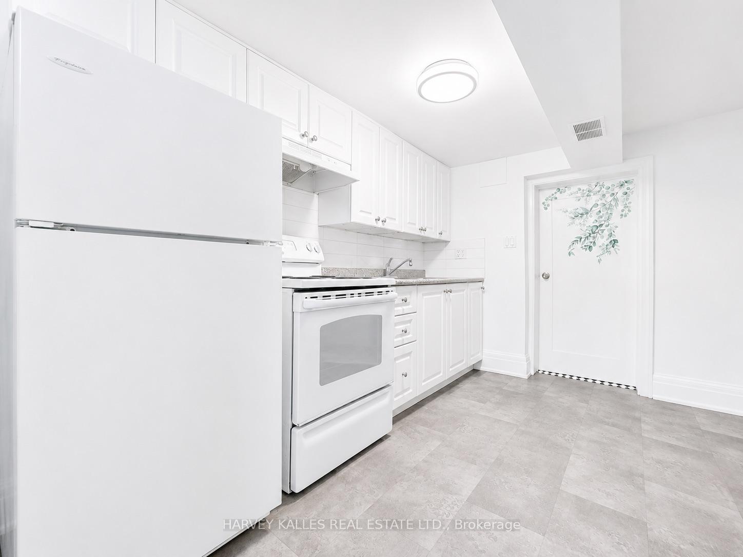 807 Duplex Avenue Bsmt, Toronto Unit: Bsmt