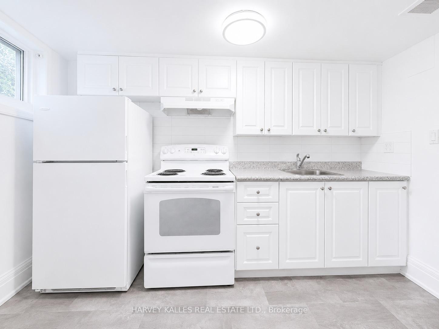 807 Duplex Avenue Bsmt, Toronto Unit: Bsmt