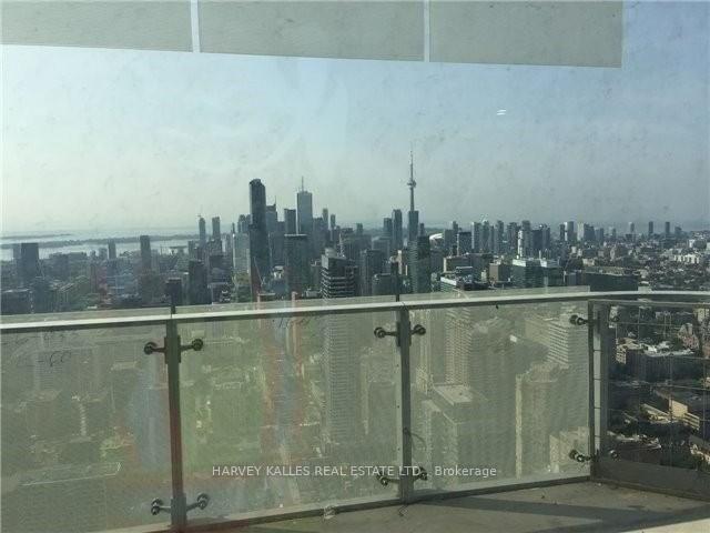 1 Bloor Street E 6005, Toronto Unit: 6005
