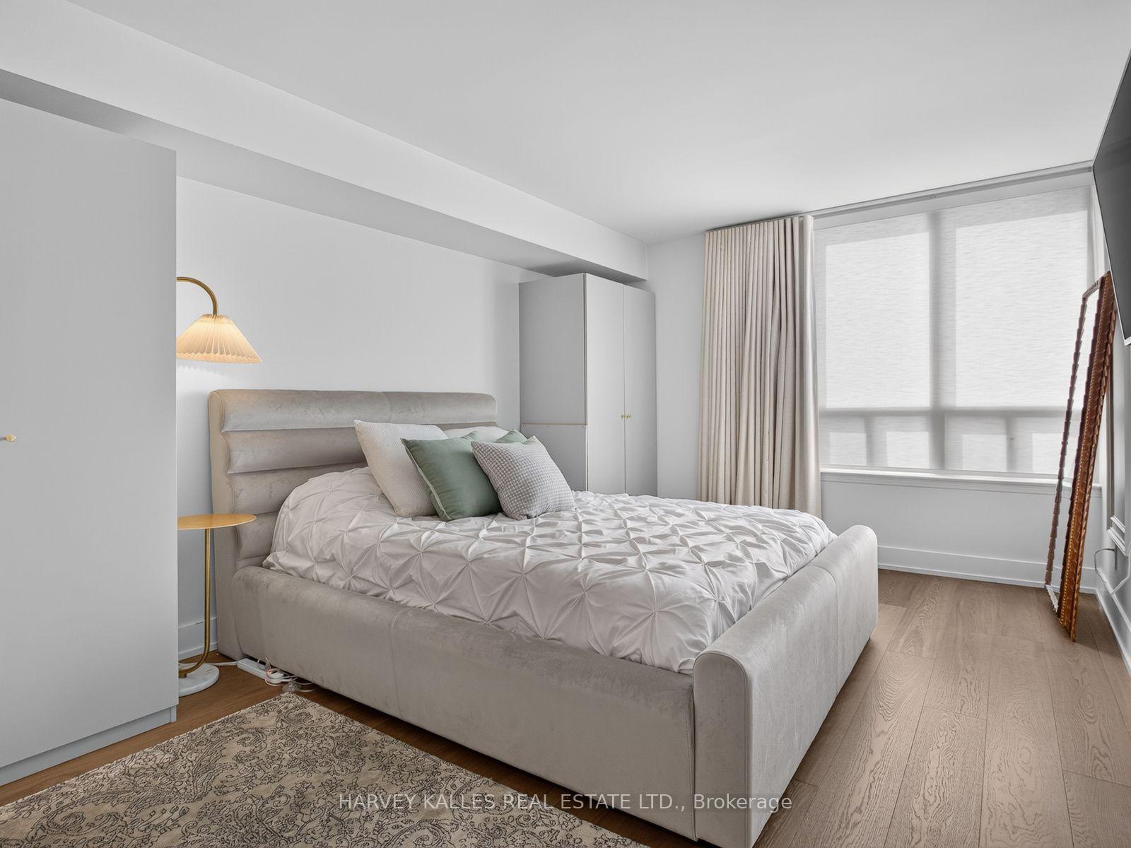 8 Covington Road 1004, Toronto Unit: 1004