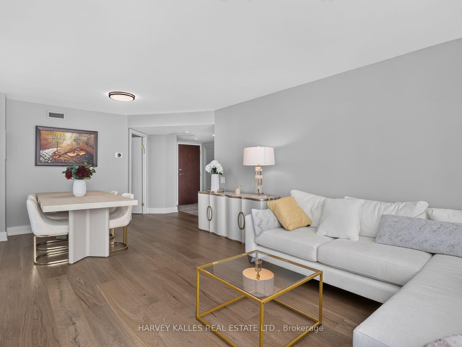 8 Covington Road 1004, Toronto Unit: 1004