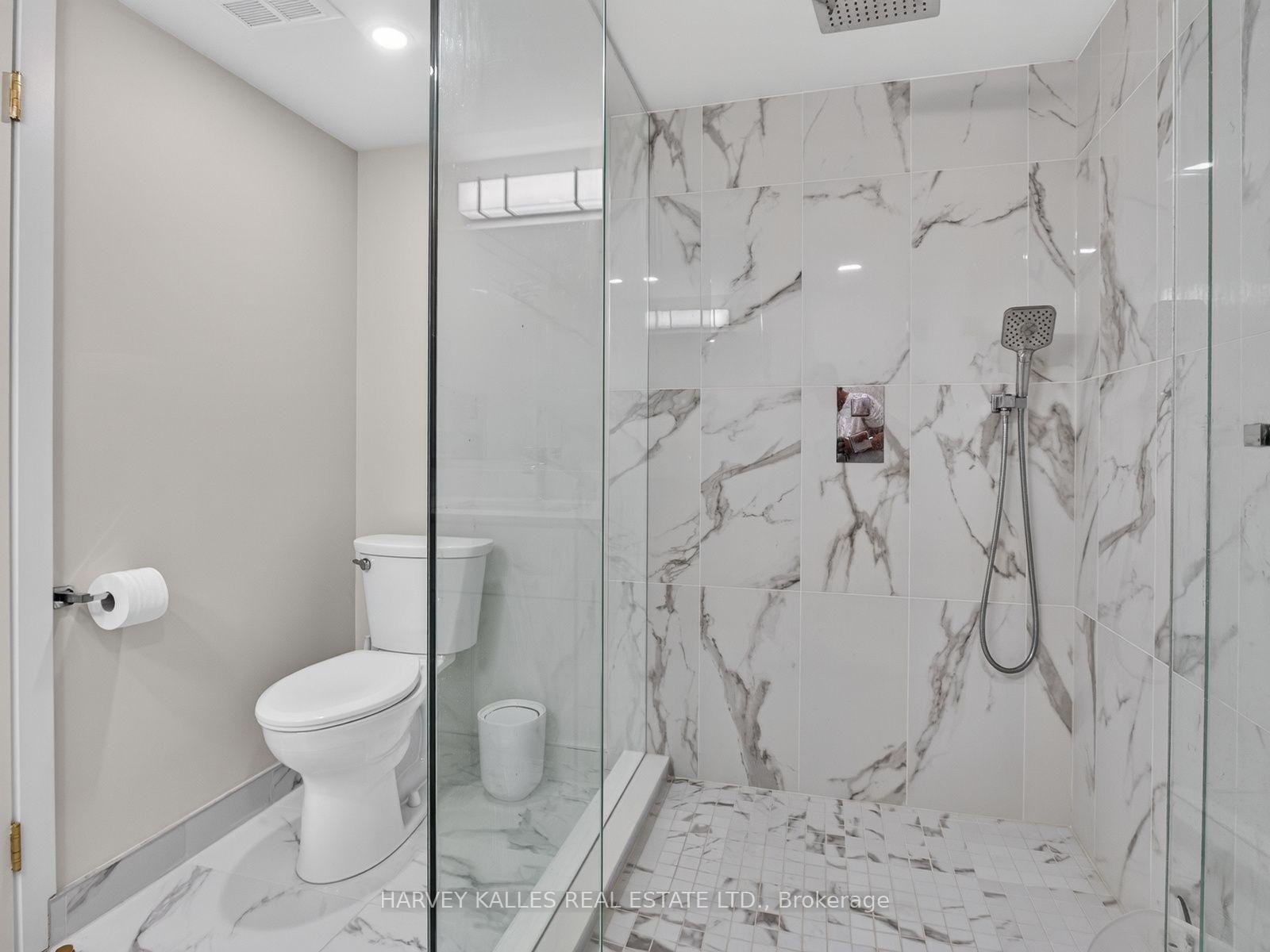 8 Covington Road 1004, Toronto Unit: 1004