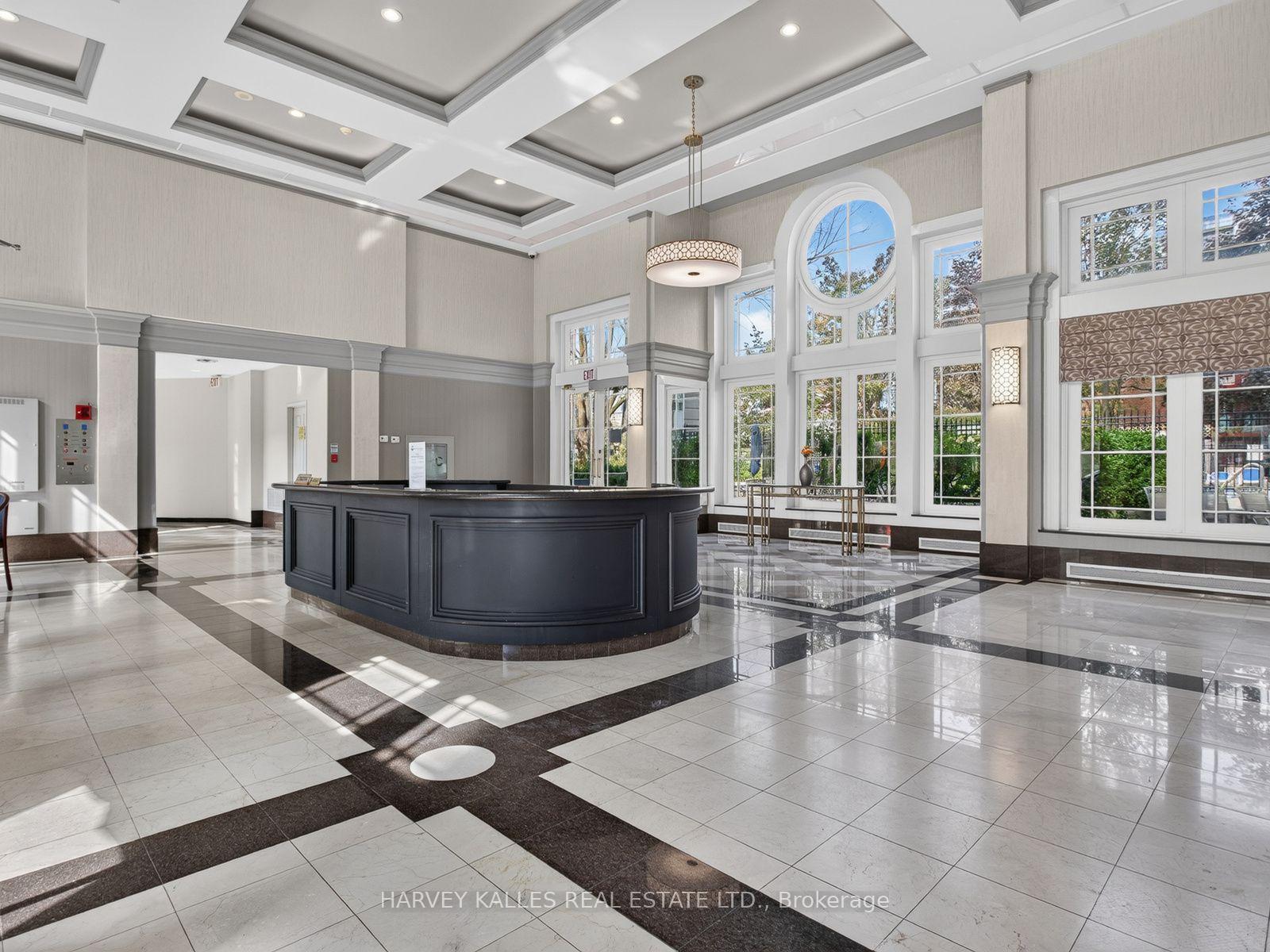 8 Covington Road 1004, Toronto Unit: 1004