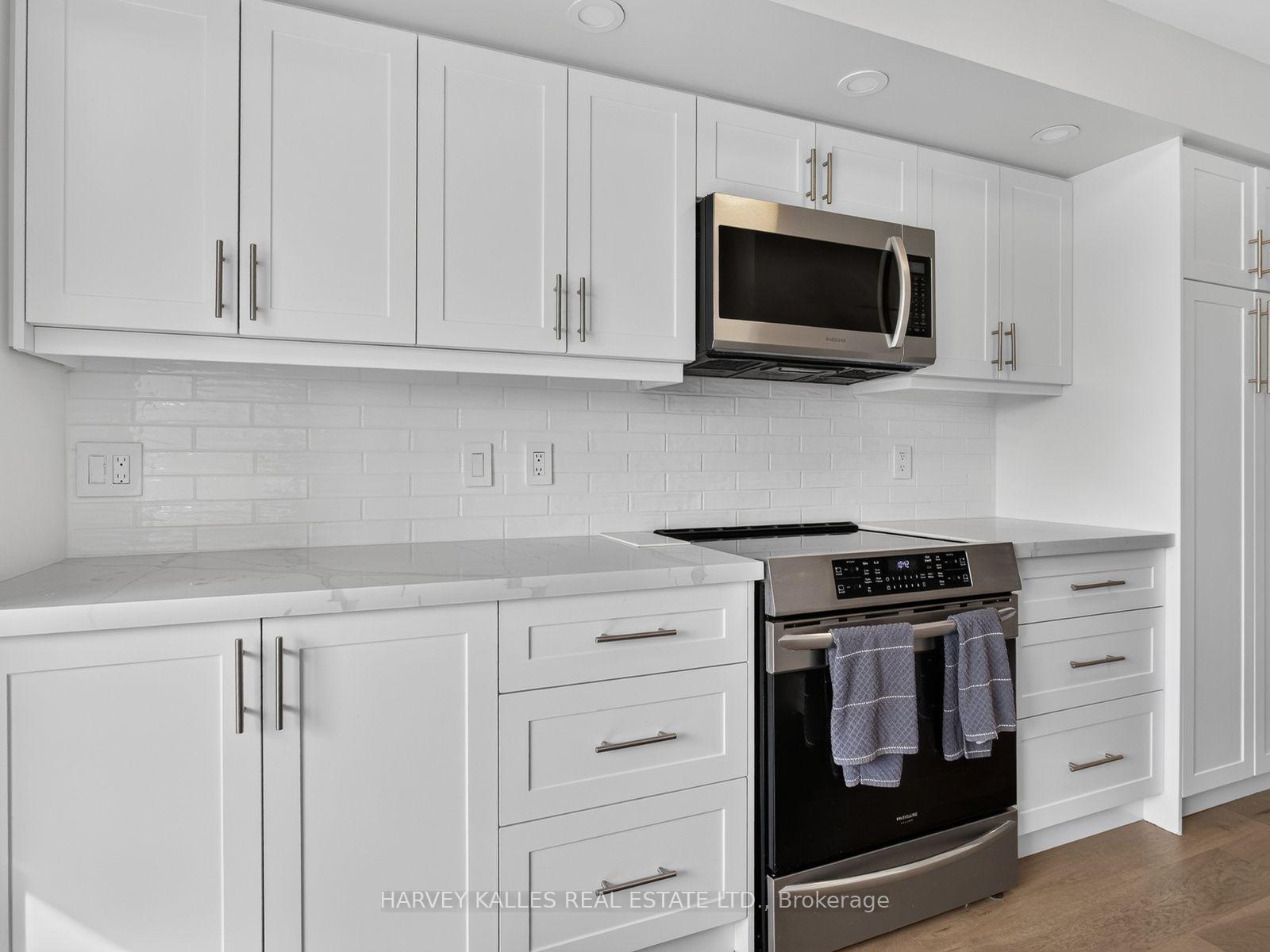 8 Covington Road 1004, Toronto Unit: 1004