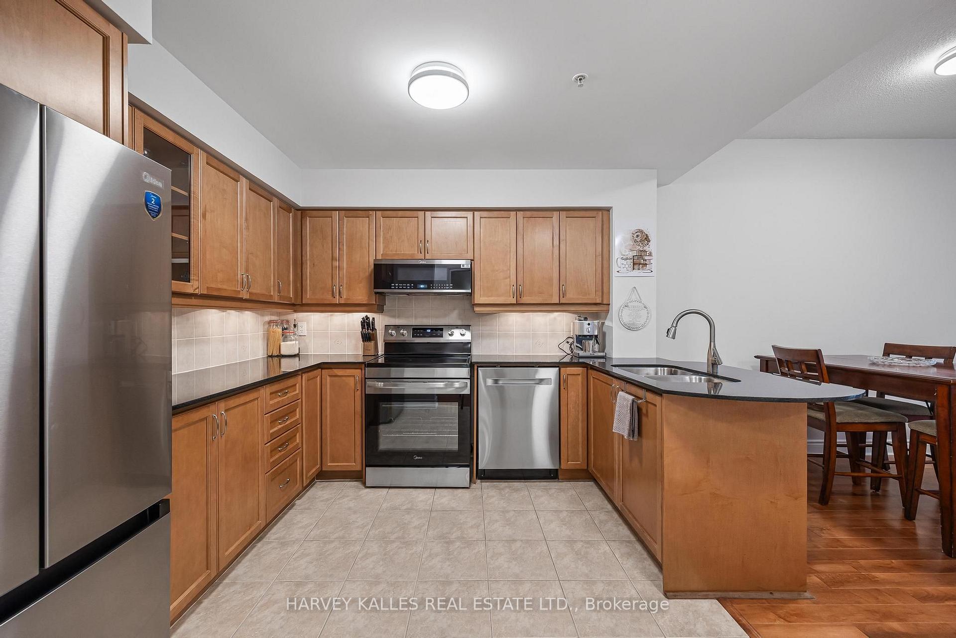 12 Rean Drive 212, Toronto Unit: 212