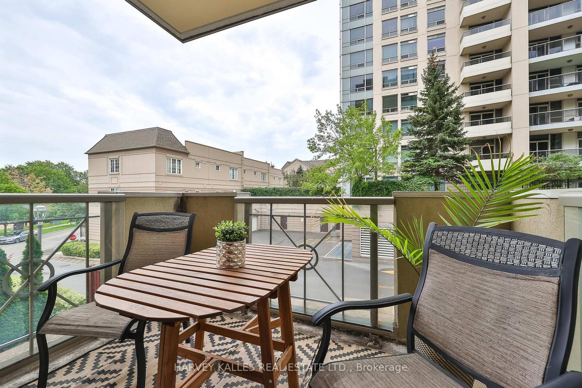 12 Rean Drive 212, Toronto Unit: 212