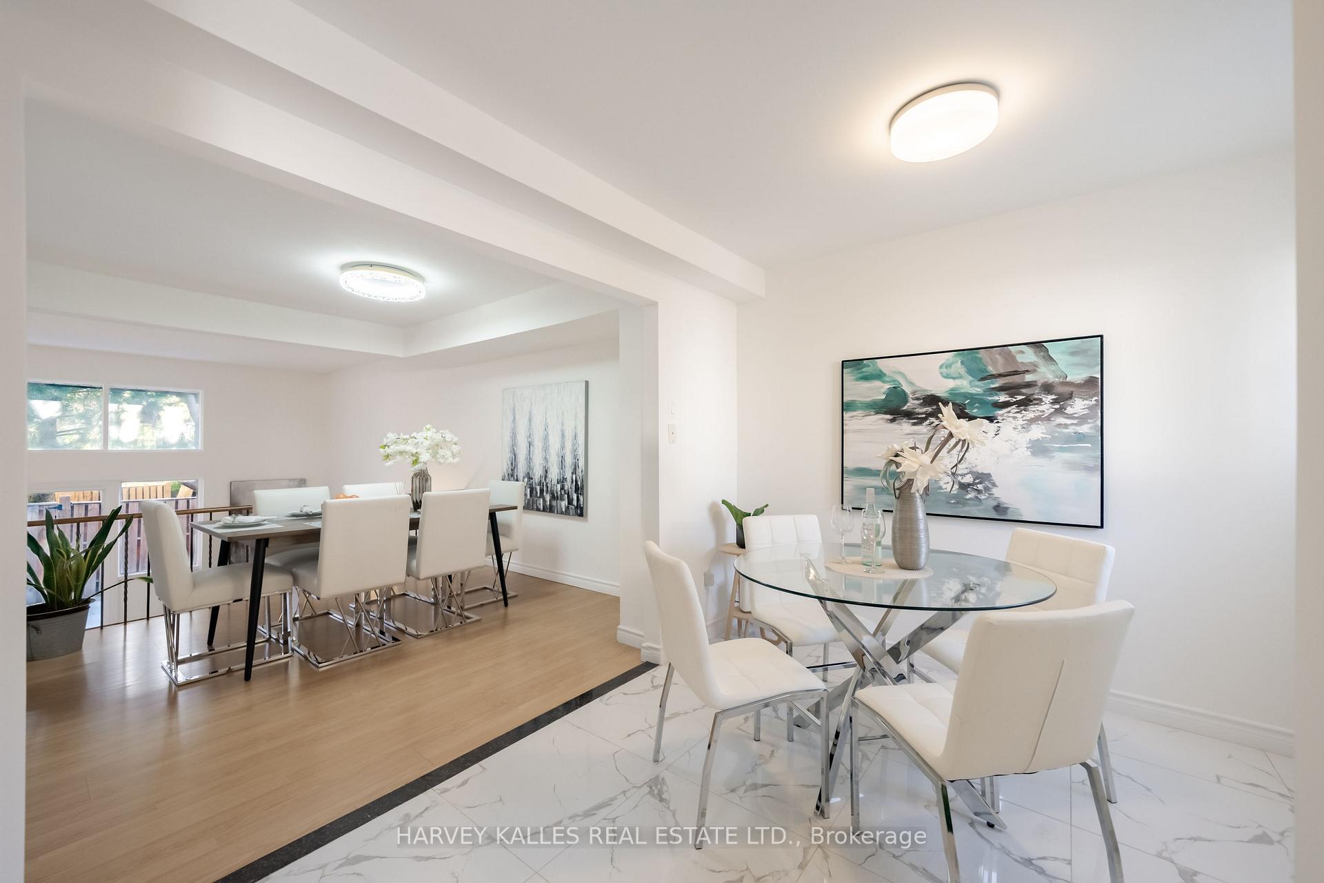 102 Jenny Wren Way, Toronto