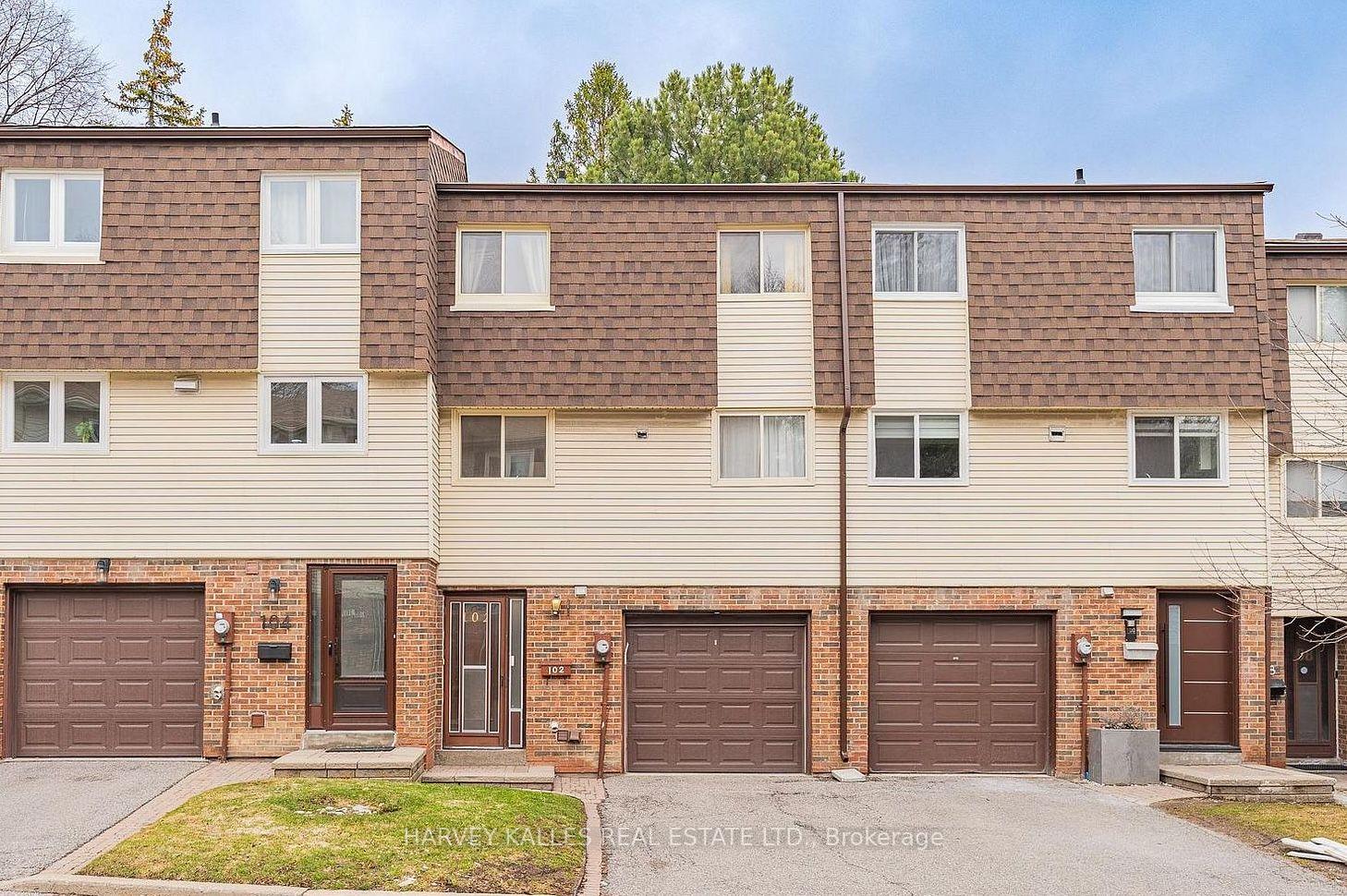 102 Jenny Wren Way, Toronto