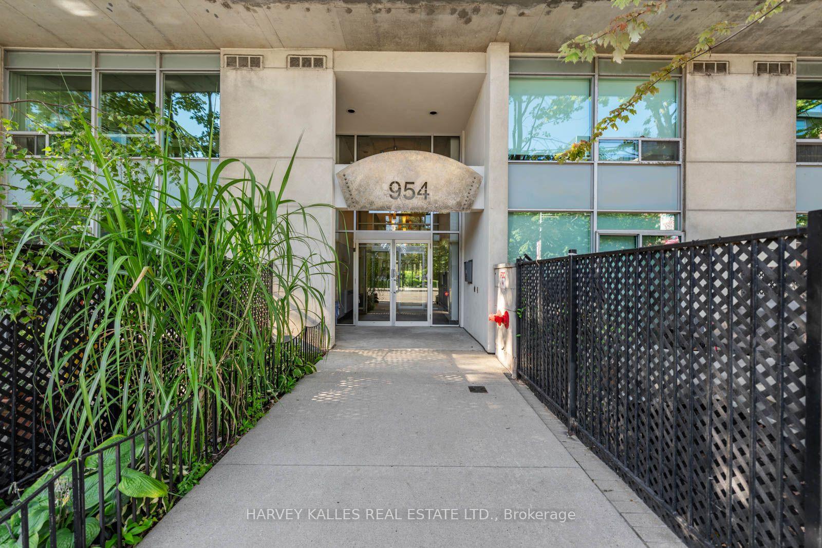 954 King Street W 507, Toronto Unit: 507