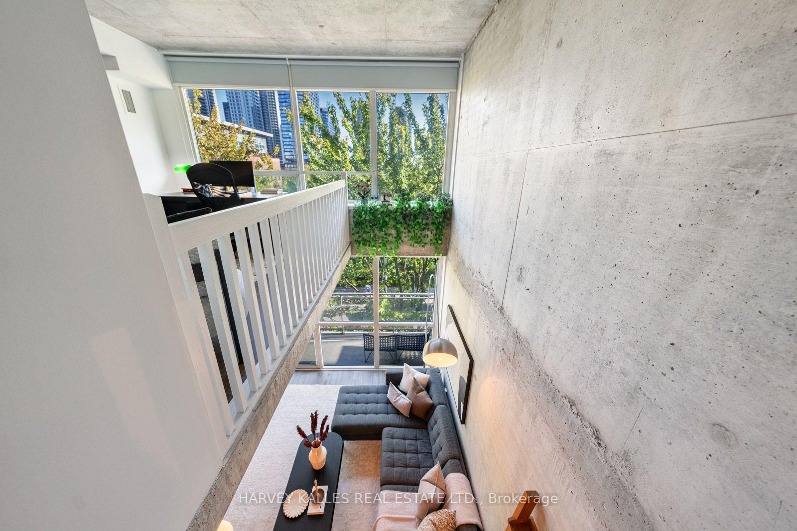 954 King Street W 507, Toronto Unit: 507
