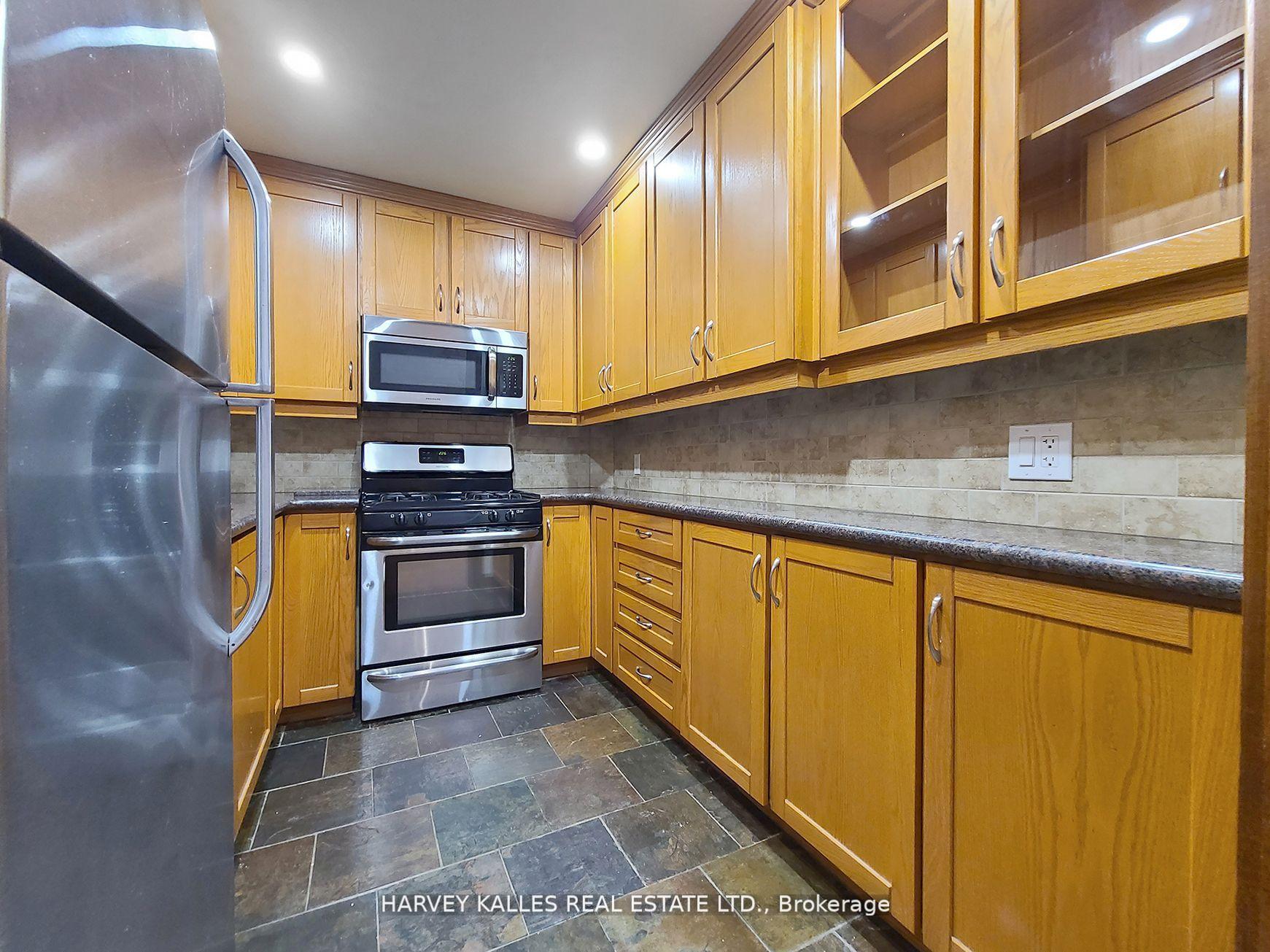510 Jarvis Street 14, Toronto Unit: 14