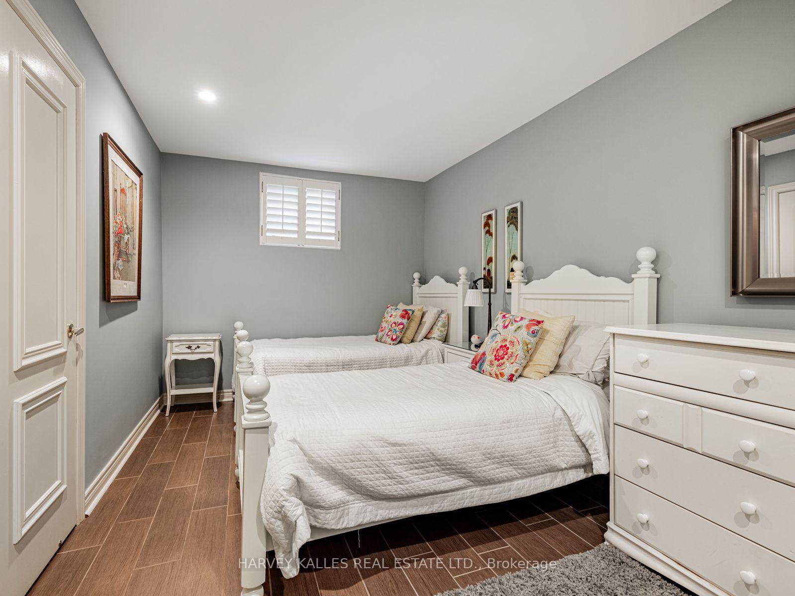 55 Viewmount Avenue, Toronto
