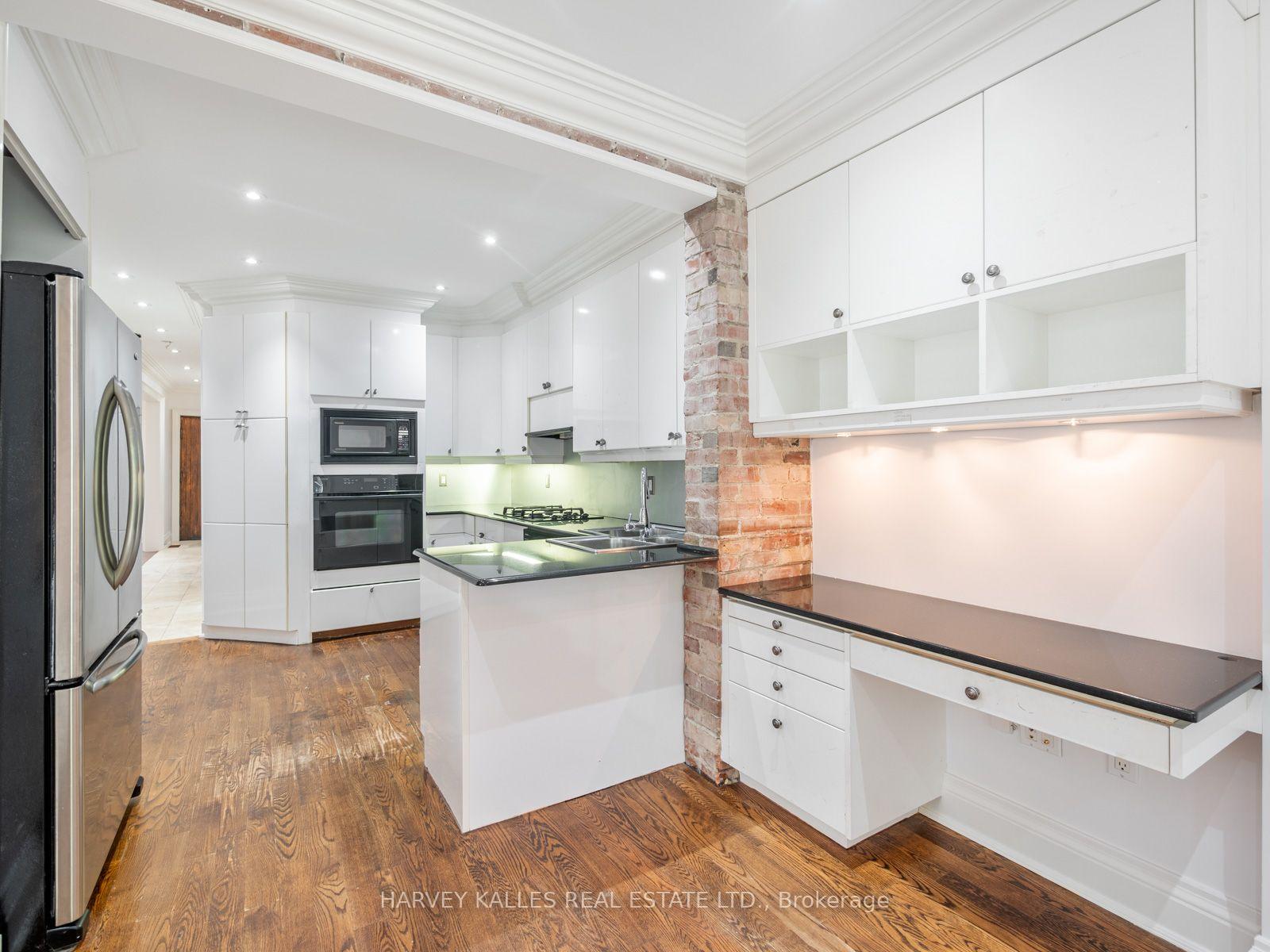 67 Warren Road, Toronto