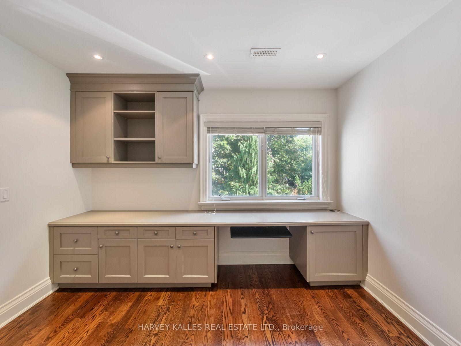 67 Warren Road, Toronto