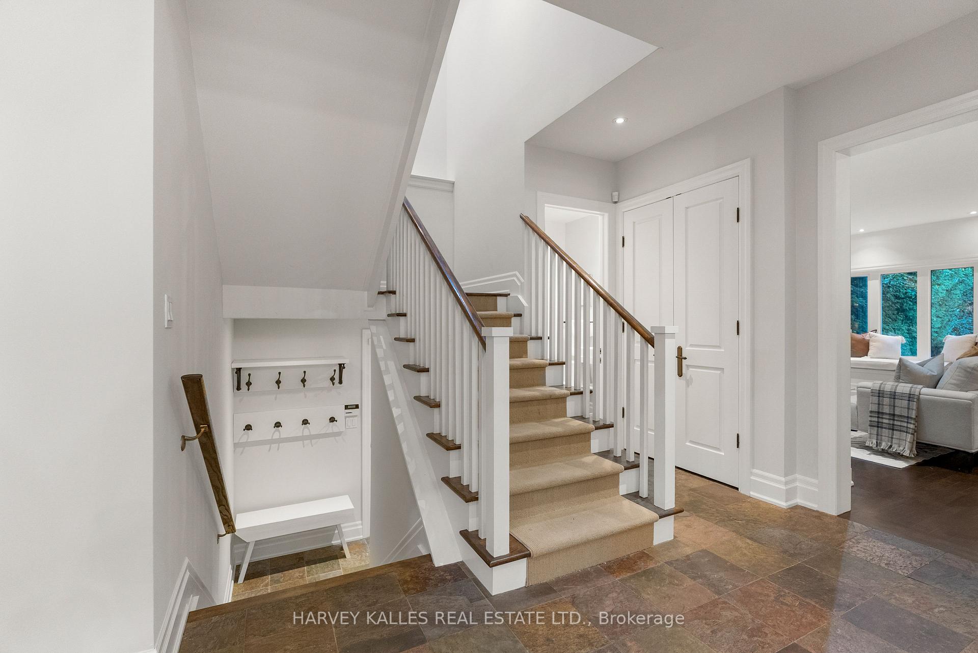 121 Johnston Avenue, Toronto