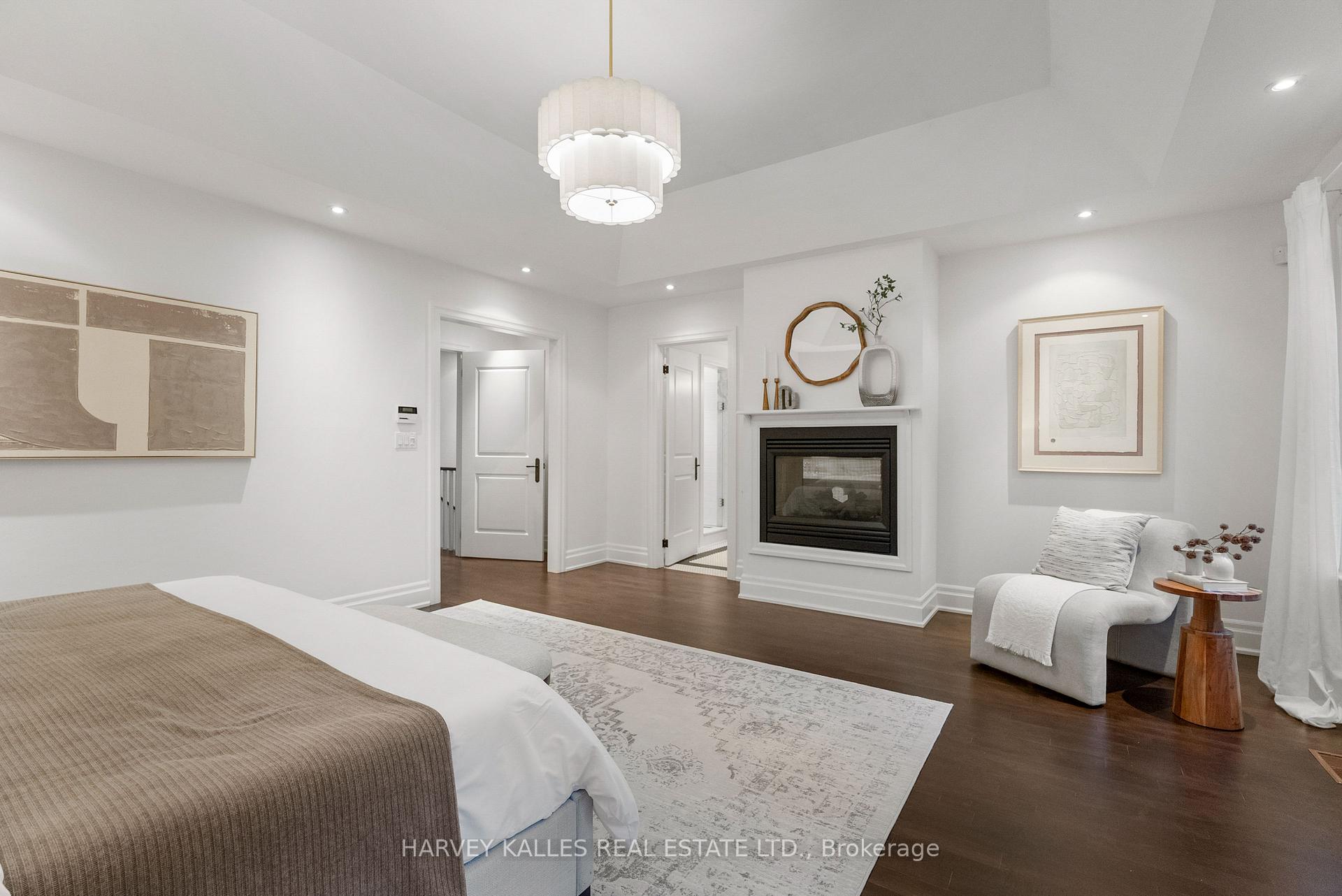 121 Johnston Avenue, Toronto