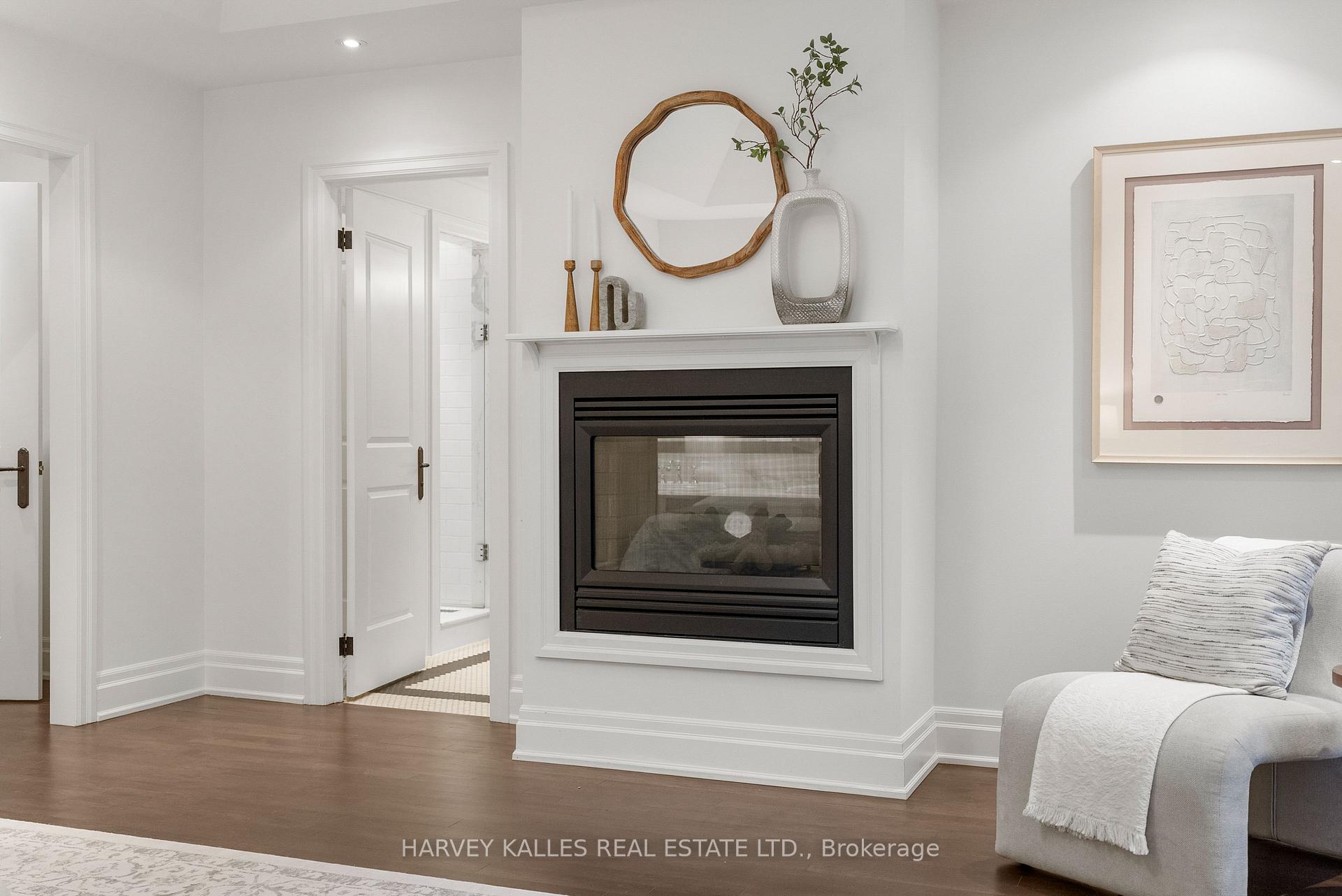 121 Johnston Avenue, Toronto