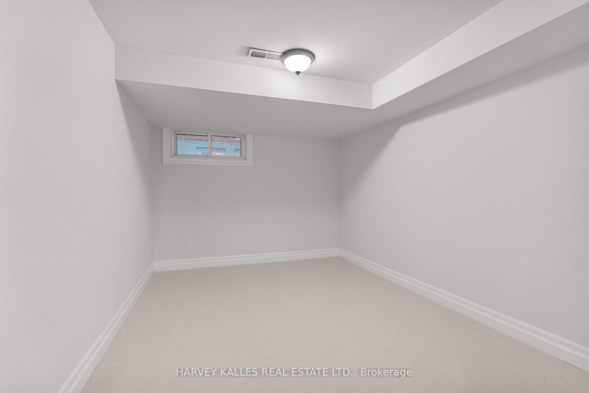 121 Johnston Avenue, Toronto