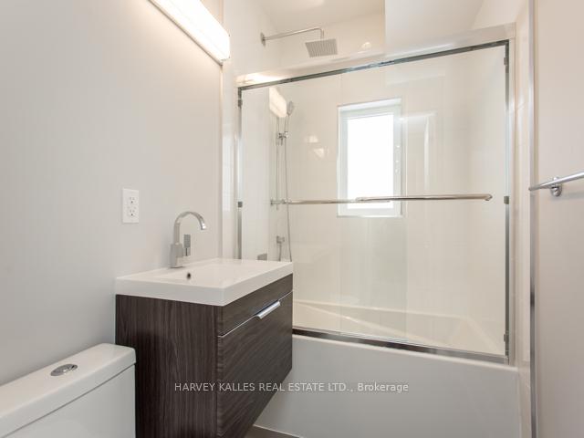 987 Avenue Road Main, Toronto Unit: Main